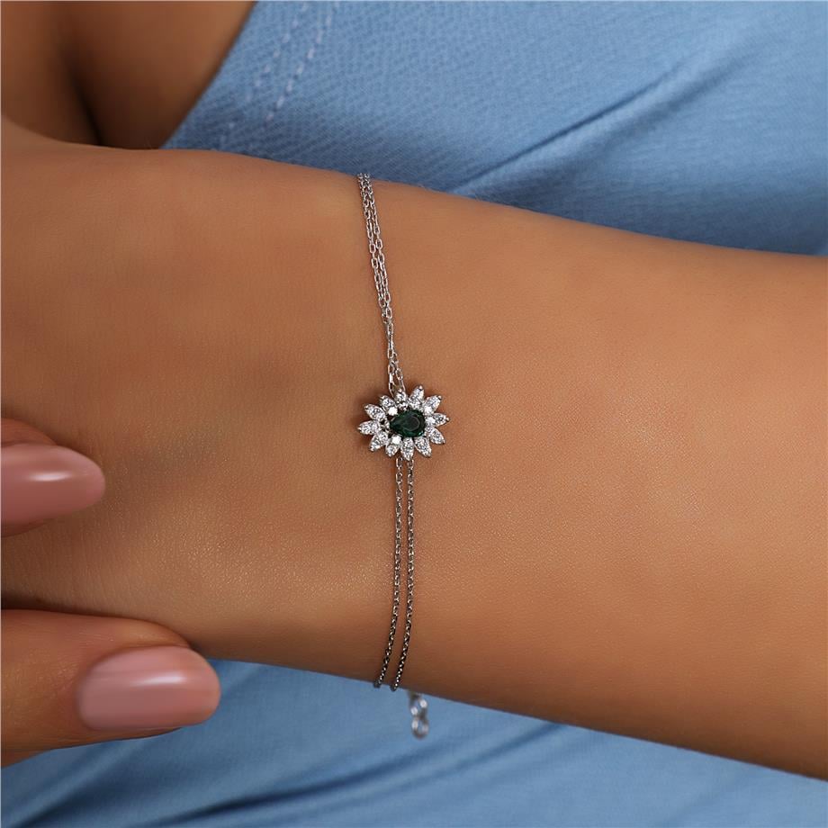 Pırlanta Montür Sentetik Damla Safir  Bileklik