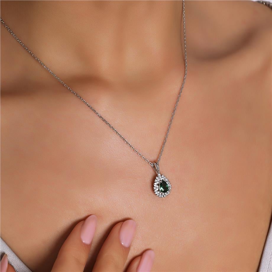 Pırlanta Montür Sentetik Damla Zümrüt Gümüş Kolye