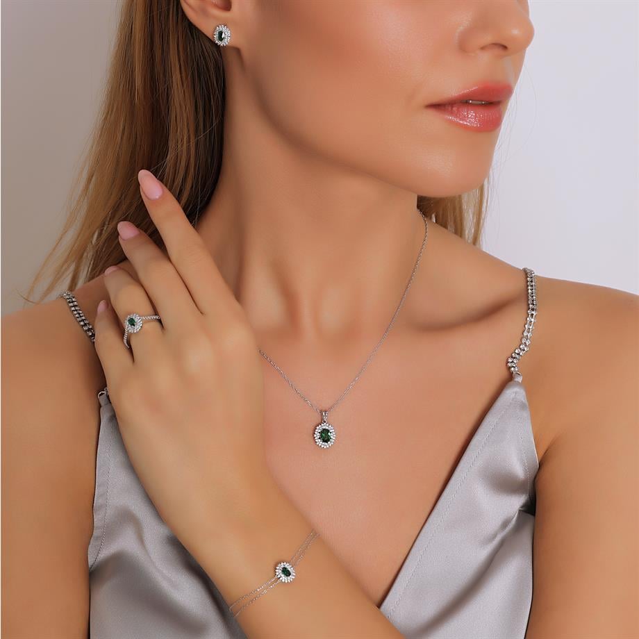 Pırlanta Montür Sentetik Oval Zümrüt Dörtlü Gümüş Set