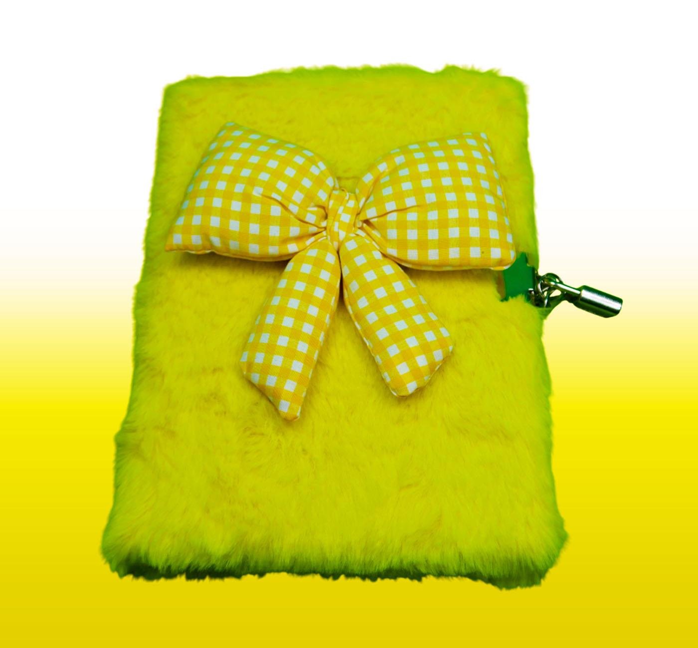 Bam 2118 80 Yaprak Çizgili Kilitli Kurdelalı Peluş Defter x4