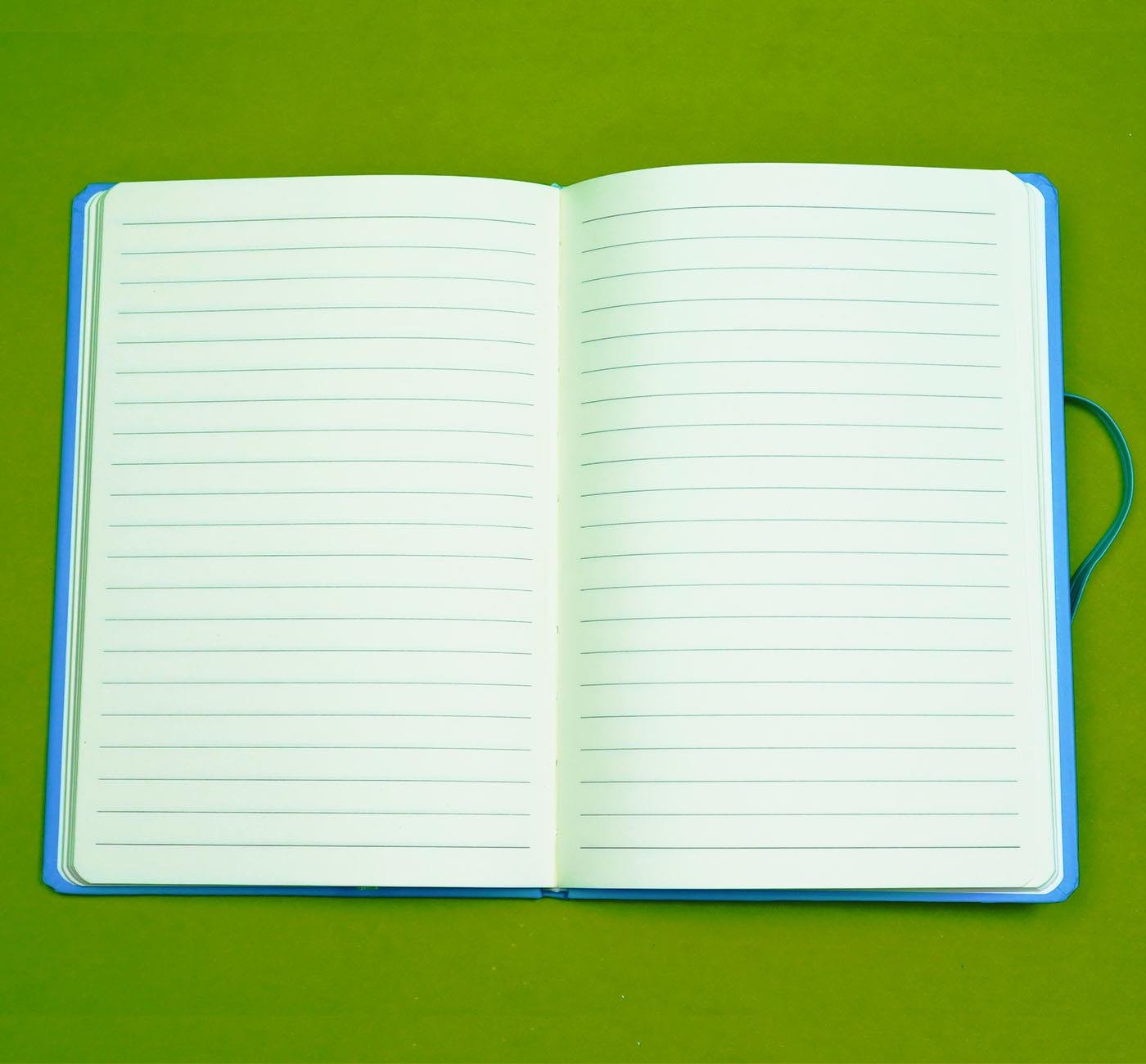 Bam 2177 Kelebek Tasarımlı Hologram Kapaklı Defter x 16