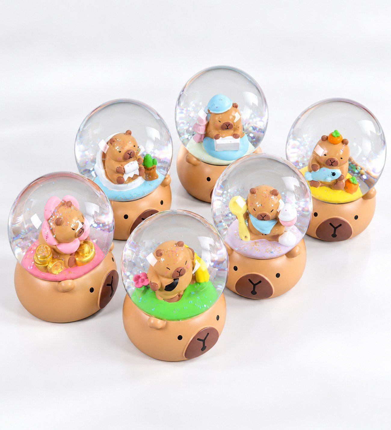 BM-2720 Capybara Midi Boy Peluşlu Işıklı Kar Küresi x 6