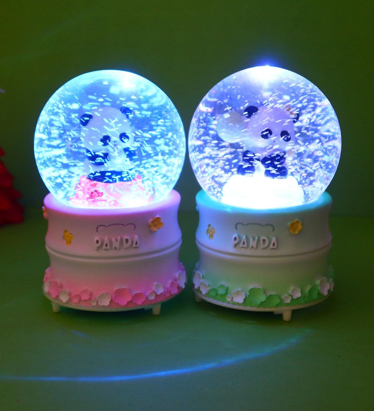 Büyük Boy Kar Küresi