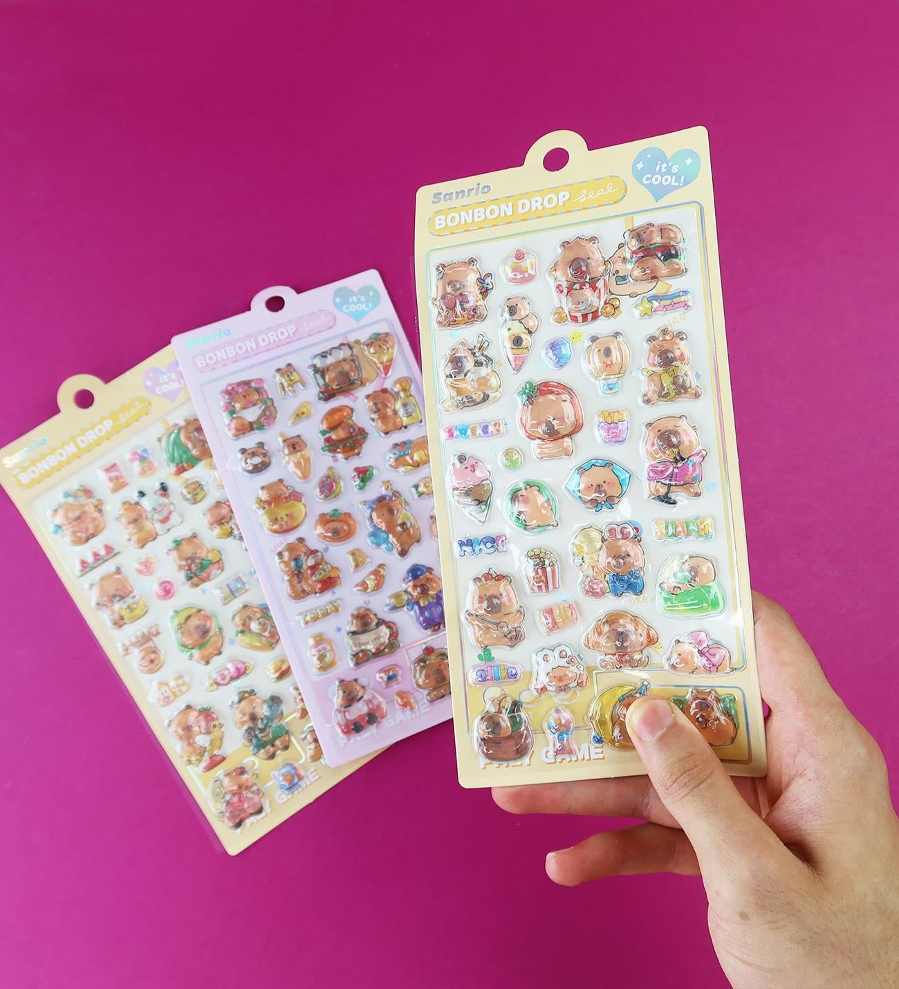 Capybara Bonbon Kabartmalı Sticker x12