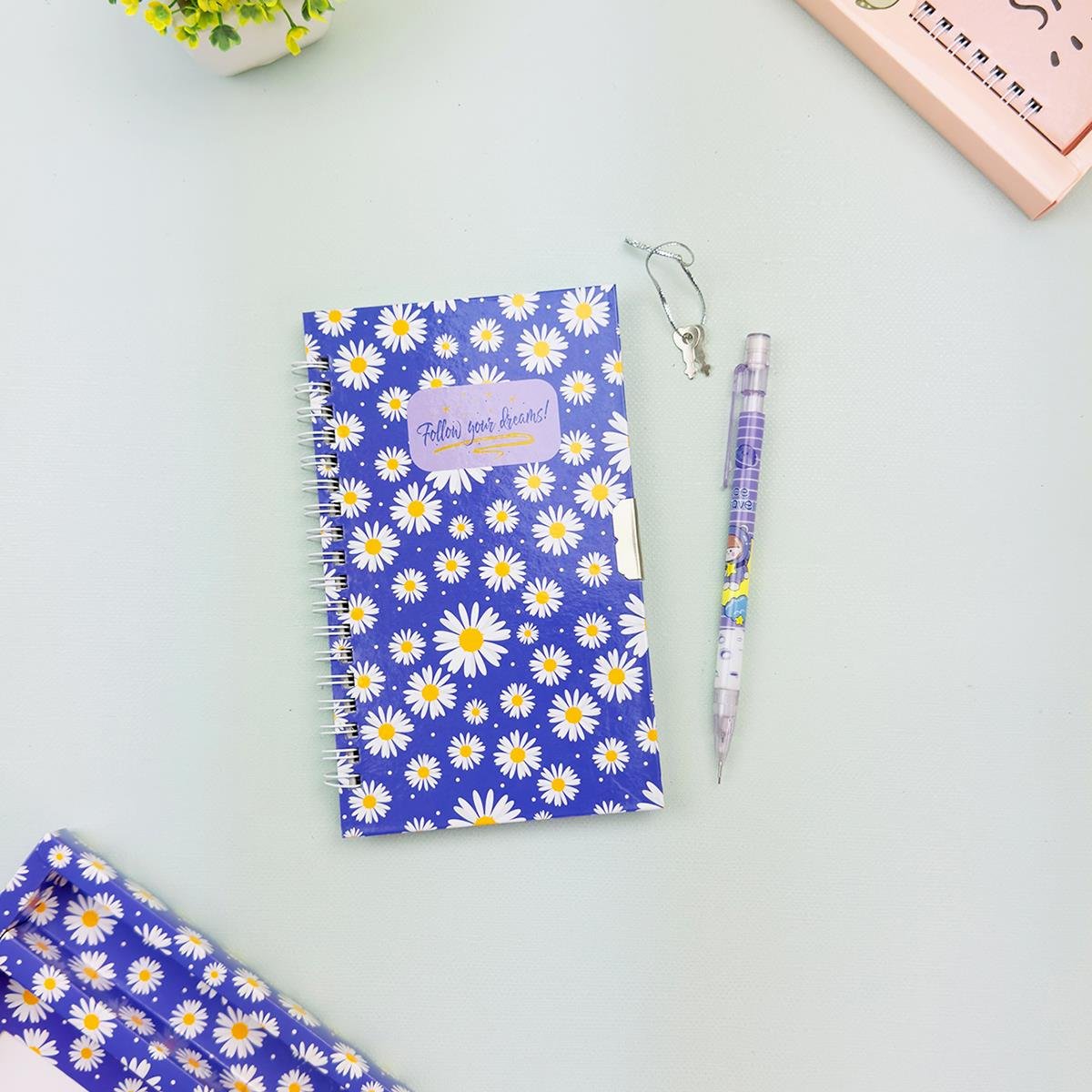 İngilizce Mottolu Kilitli Defter