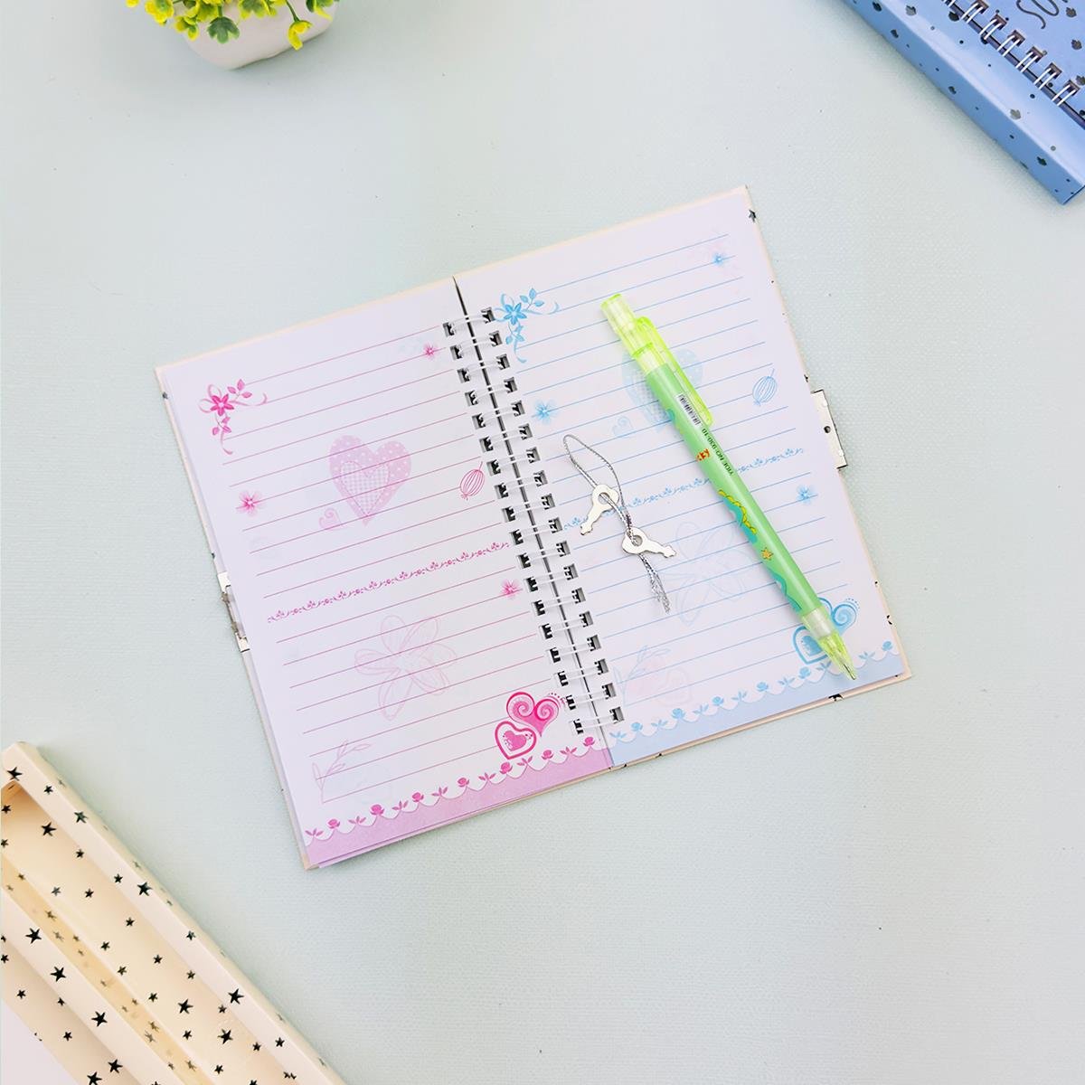 Kedi Mottolu Kilitli Defter