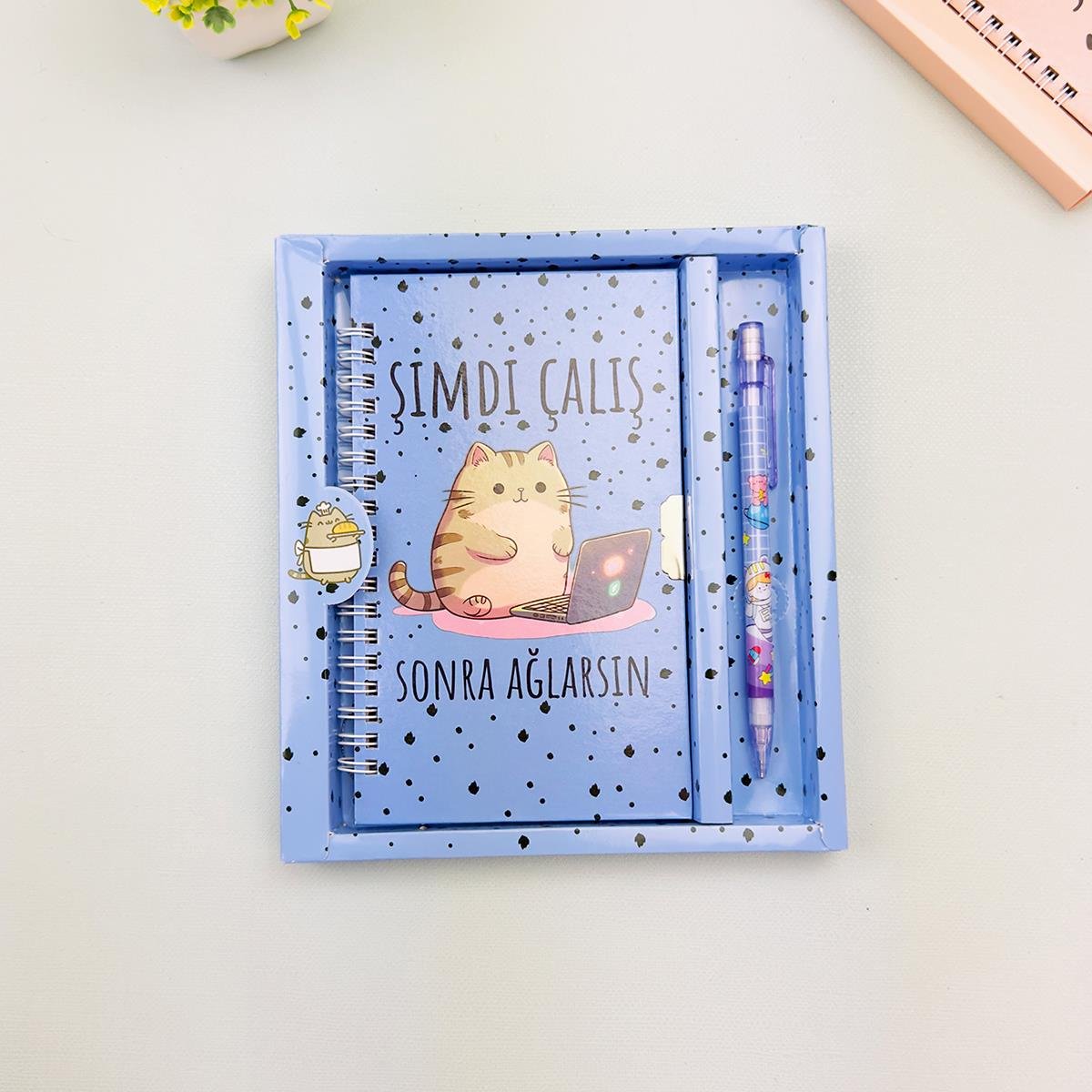 Kedi Mottolu Kilitli Defter