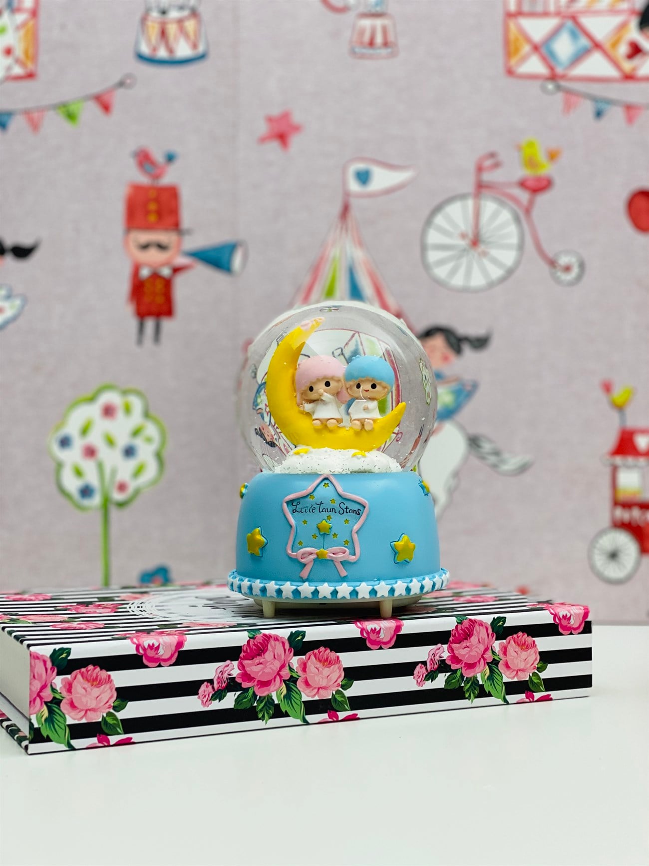 Yeni Başlangıçlar Kar Küresi