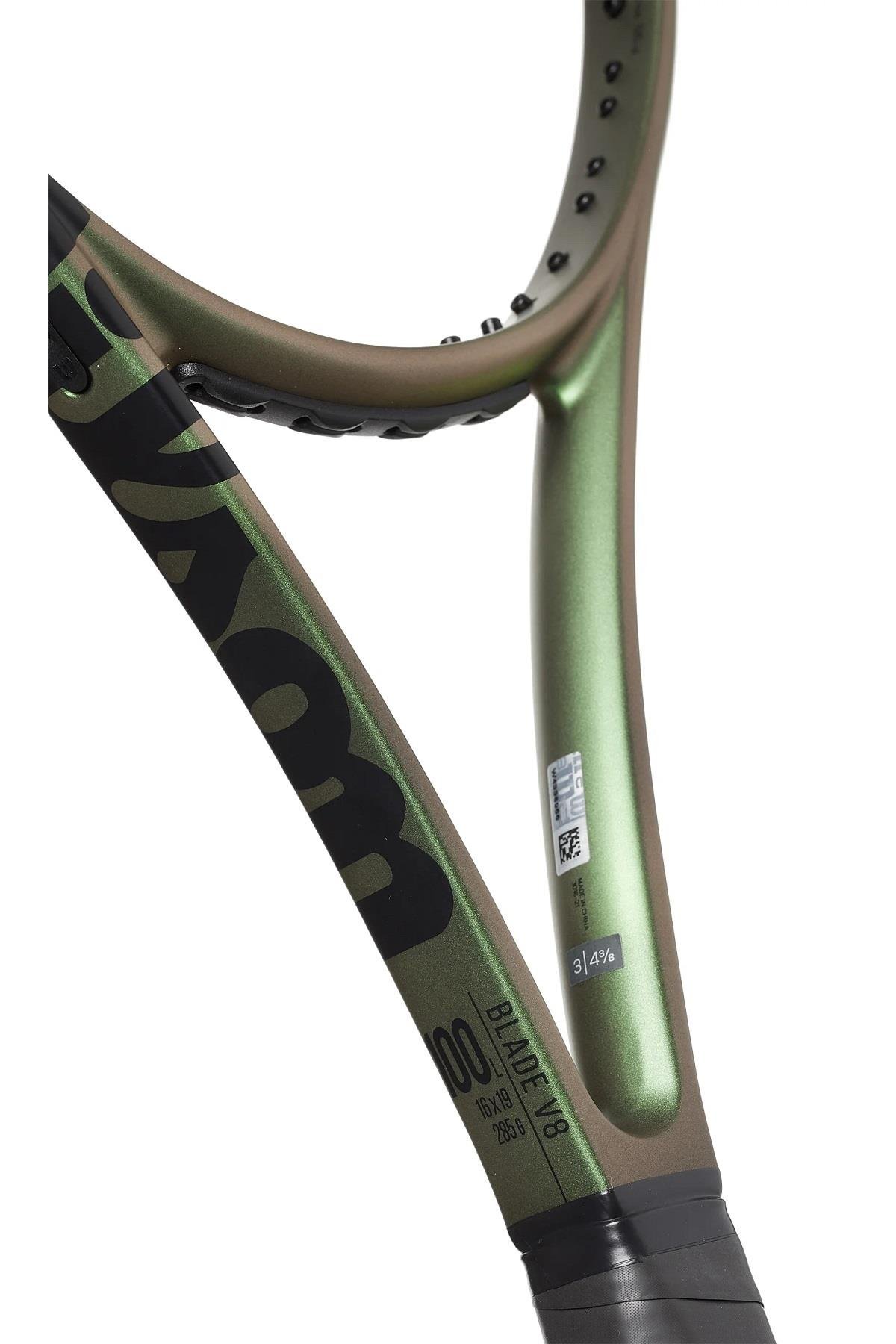 Wilson Wilson Blade 100 V8.0 16X19 300 gr Performans Yetişkin Raketi (27
