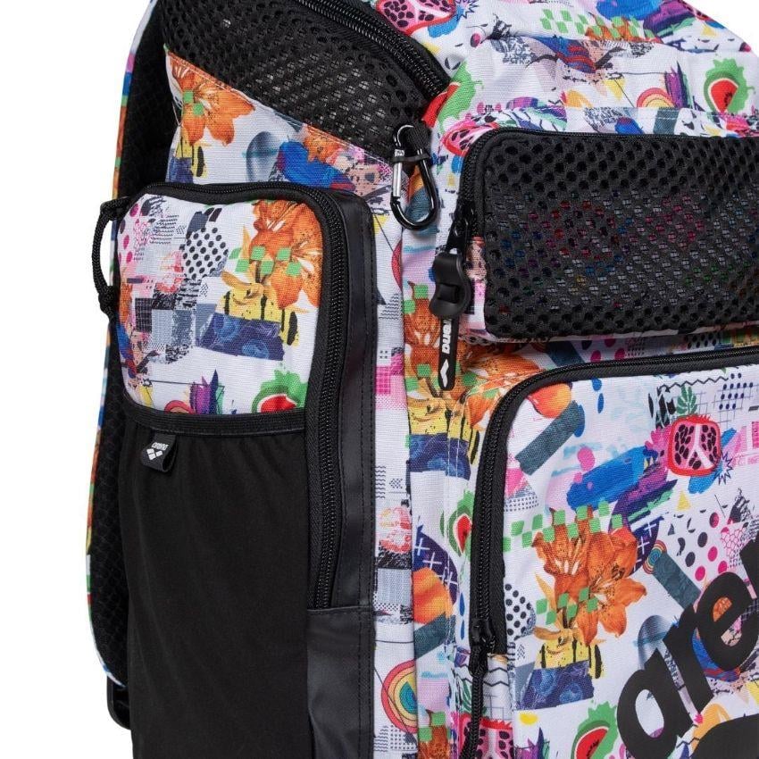 Arena One Go Backpack 45L Allover Collage Unisex Yüzücü Sırt Çantası 010232101