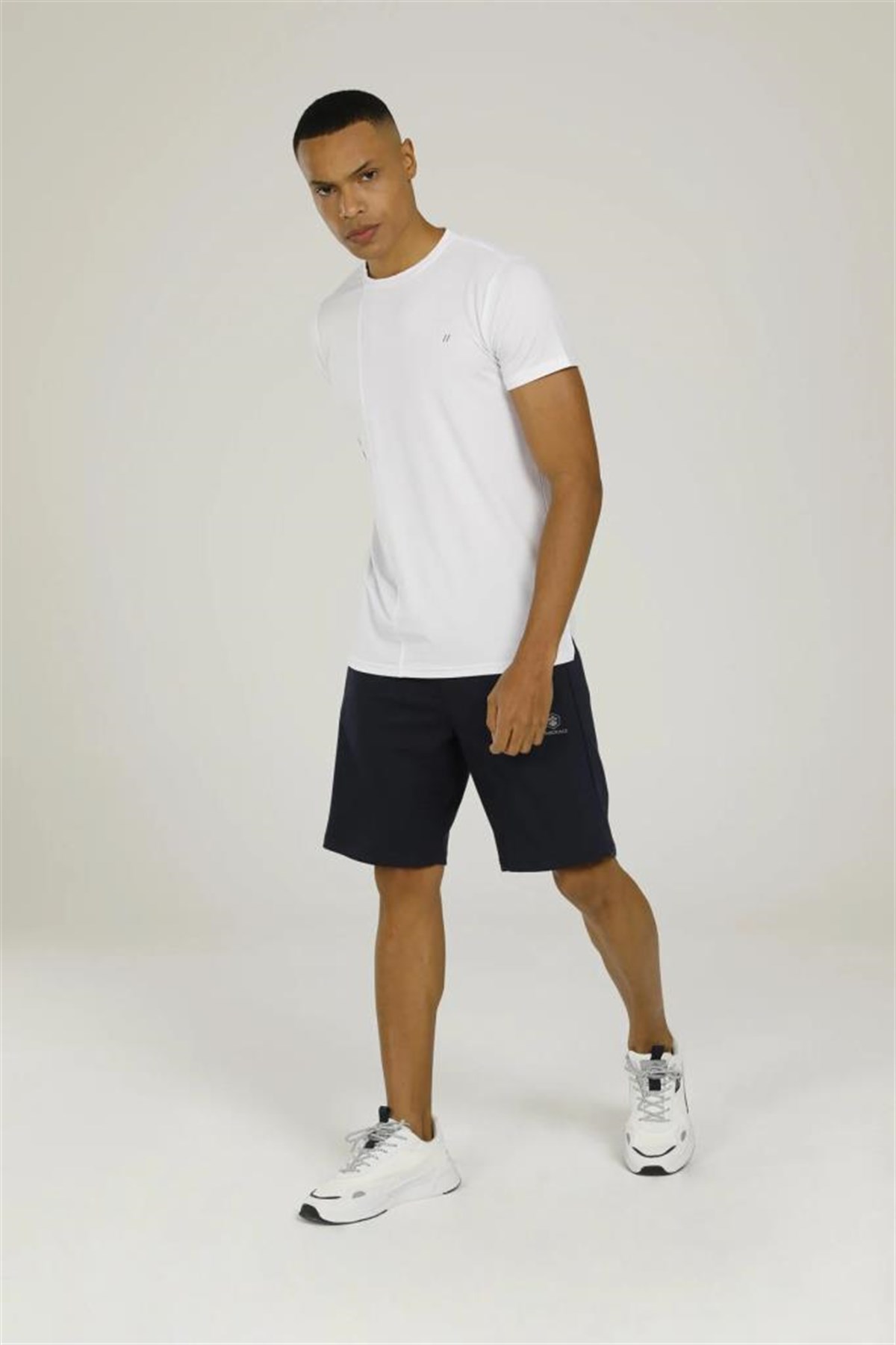 Lumberjack CT103 Basic Erkek Şort Lacivert 101349568