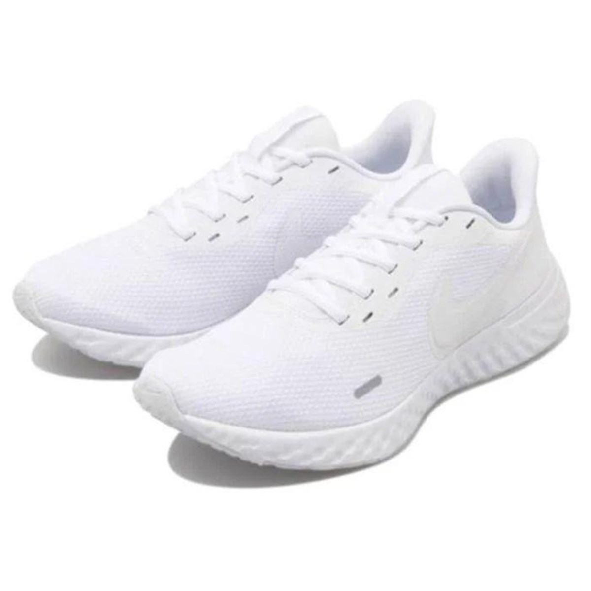 Nike Revolution 5 Erkek Beyaz Koşu Ayakkabısı BQ3204-103