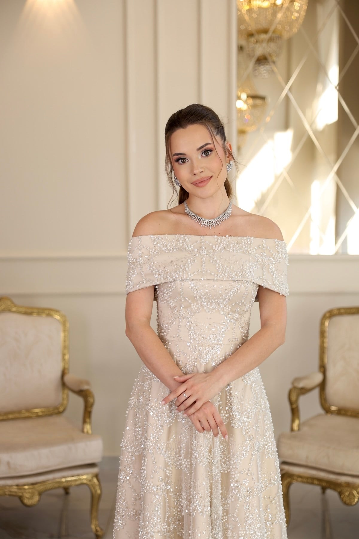 TheElsa | Alisa Prenses Beyaz Dantel Nikah Nişan Söz ElbisesiBEYAZ DANTEL ELBİSELERAlisa Prenses Beyaz Dantel Nikah Nişan Söz Elbisesi