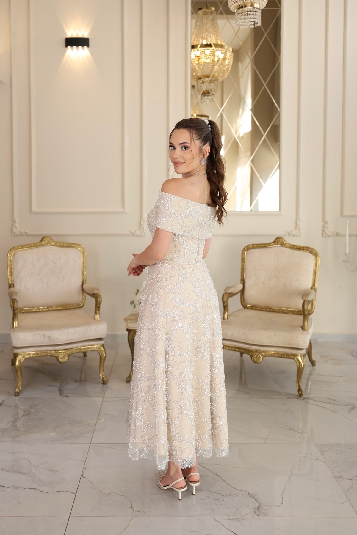 TheElsa | Alisa Prenses Beyaz Dantel Nikah Nişan Söz ElbisesiBEYAZ DANTEL ELBİSELERAlisa Prenses Beyaz Dantel Nikah Nişan Söz Elbisesi