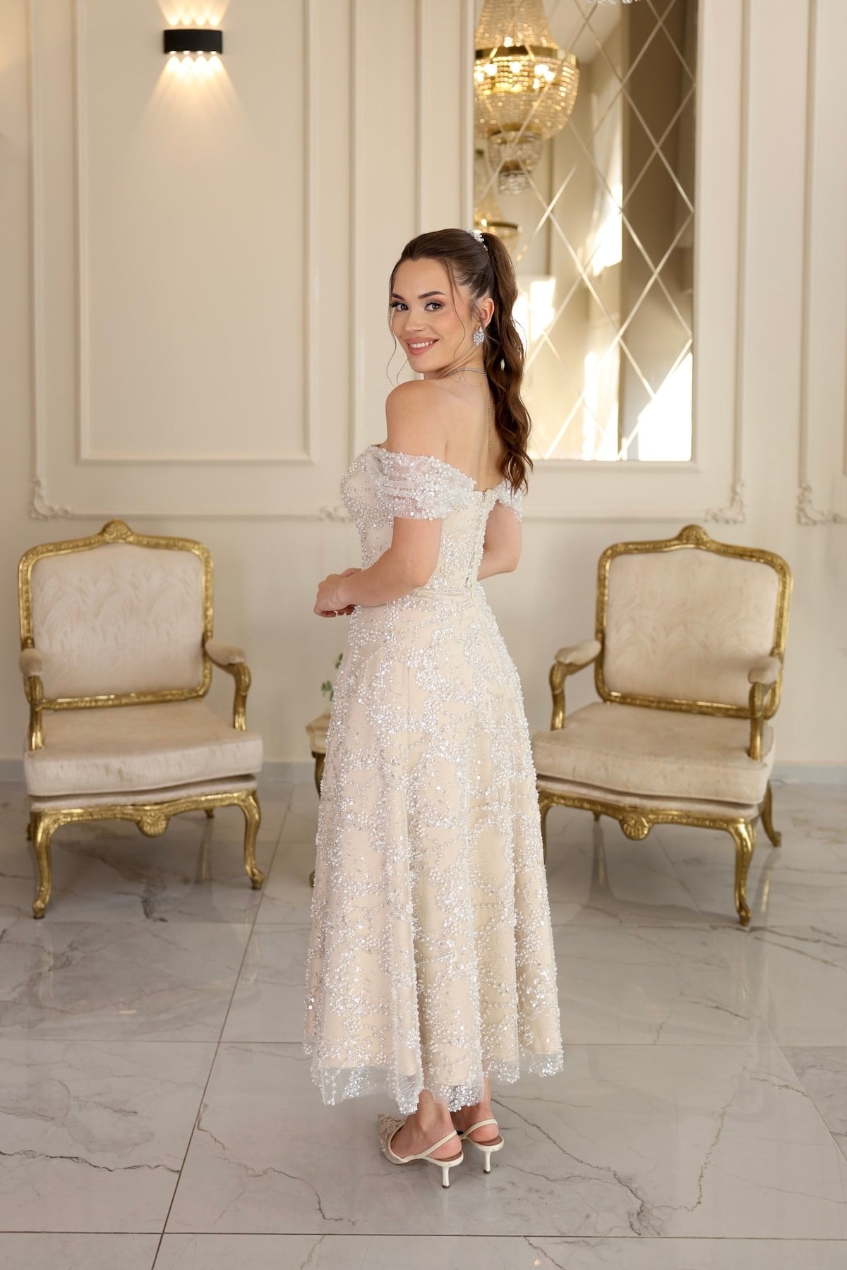 TheElsa | Alisa Prenses Beyaz Dantel Nikah Nişan Söz ElbisesiBEYAZ DANTEL ELBİSELERAlisa Prenses Beyaz Dantel Nikah Nişan Söz Elbisesi