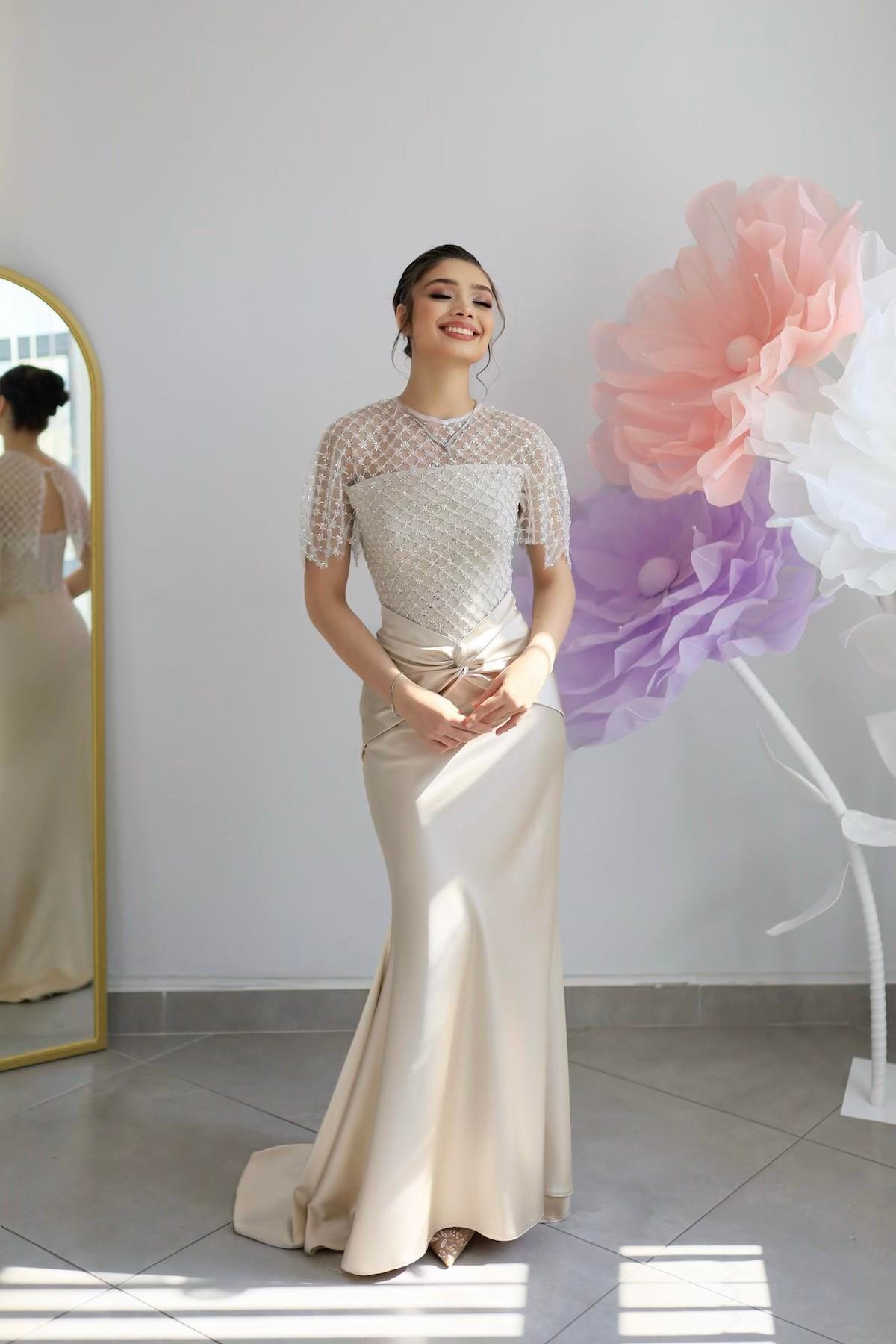 TheElsa | Kişiye Özel Üretim Abiye Elbiseler | Fiorenza Bej Balık Özel Tasarım ElbiseÖZEL ÜRETİM TASARIM ELBİSELERFiorenza Bej Balık Özel Tasarım Elbise