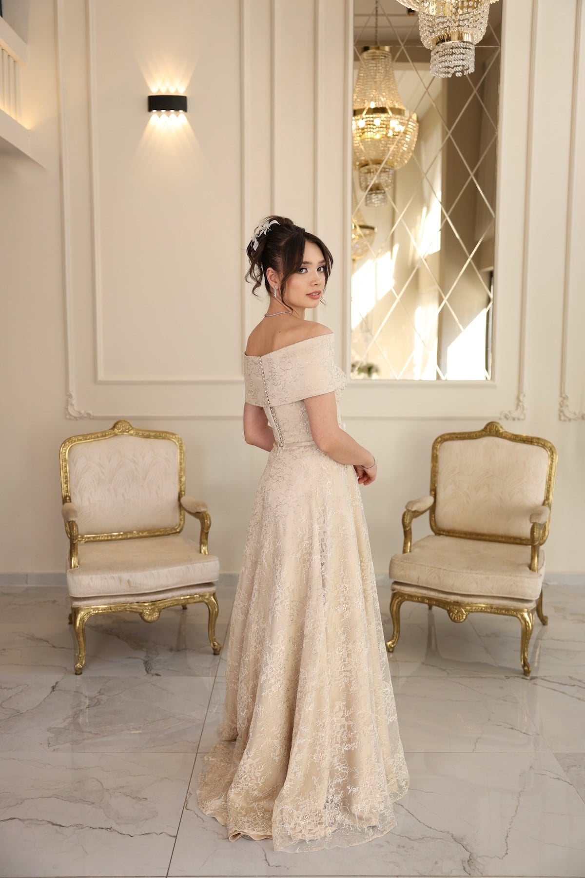 TheElsa | Galisia Prenses Bej Maxi Dantel Nikah Nişan Söz ElbisesiRENKLİ DANTEL ELBİSELERGalisia Prenses Bej Maxi Dantel Nikah Nişan Söz Elbisesi