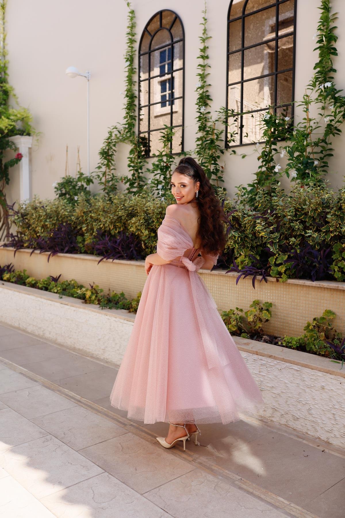 TheElsa | GİYİM | TAKI | Henna Simli Pudra Pembe Özel Tasarım Abiye Tül ElbiseÖZEL ÜRETİM ELBİSEHenna Glitter Powder Pink Special Design Evening Dress Tulle Dress