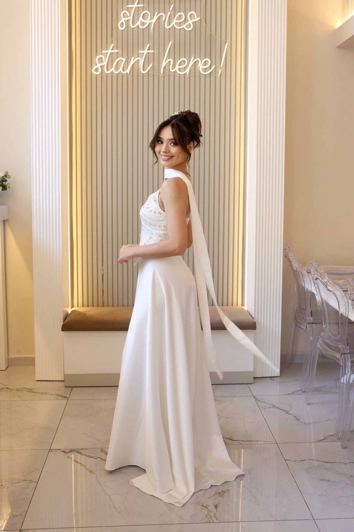 TheElsa | Hera Blair Beyaz Kloş Etek Dantel Nikah Nişan Söz ElbisesiÖZEL ÜRETİM TASARIM ELBİSELERHera Blair Beyaz Kloş Etek Dantel Nikah Nişan Söz Elbisesi