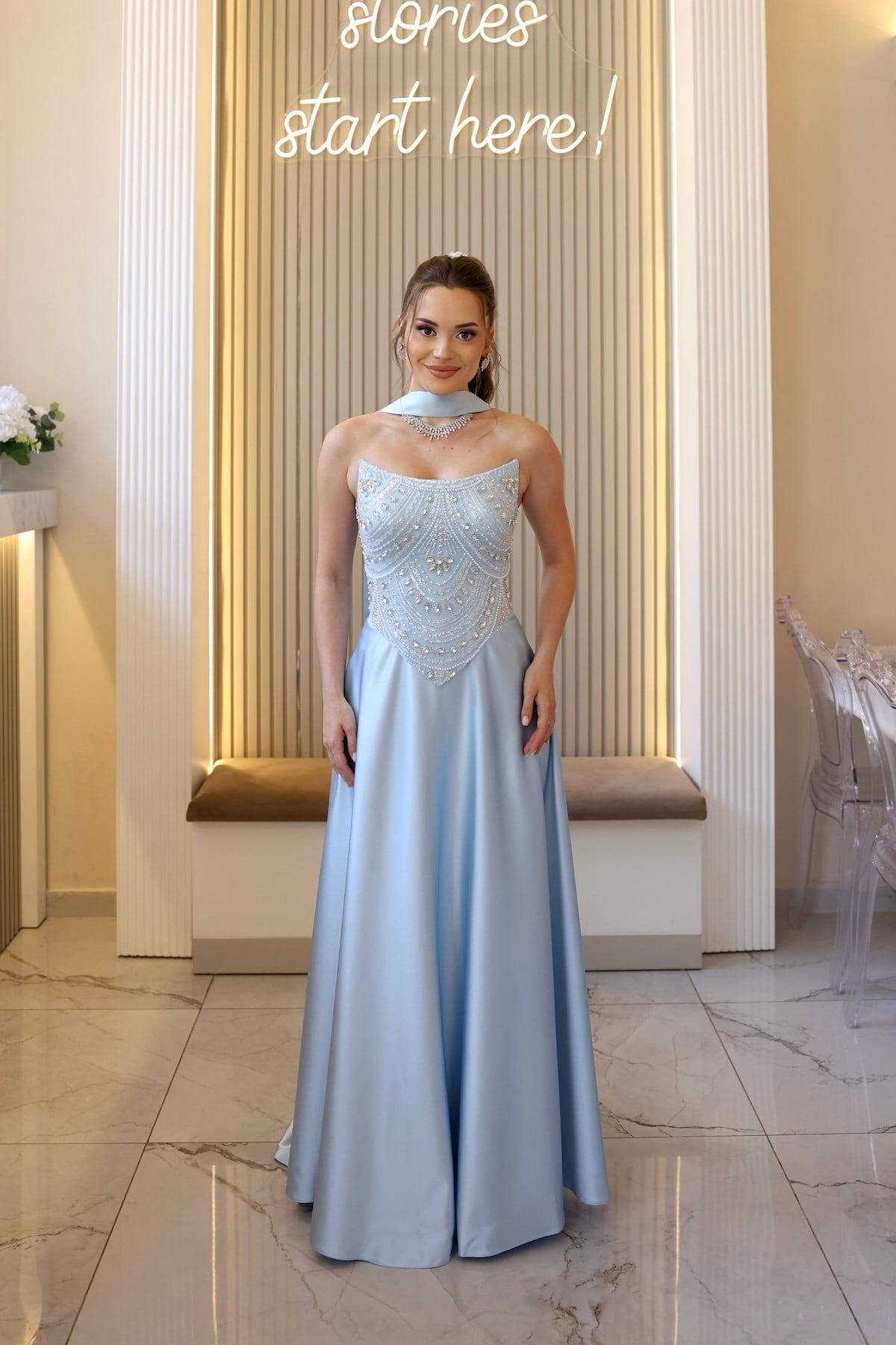 TheElsa | Hera Blair Mavi Kloş Etek Özel Tasarım ElbiseRENKLİ DANTEL ELBİSELERHera Blair Mavi Kloş Etek Özel Tasarım Elbise