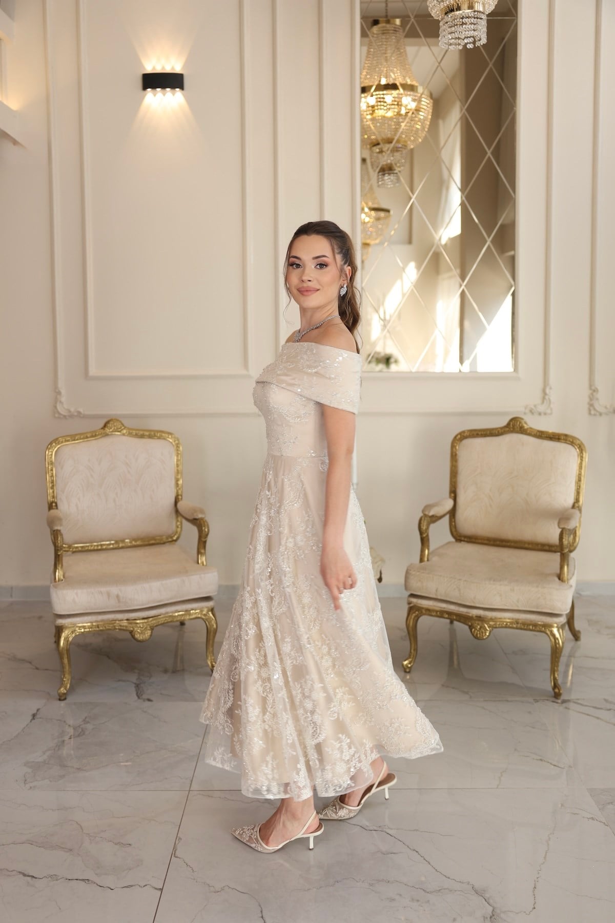 TheElsa | Labella Prenses Beyaz Dantel Nikah Nişan Söz ElbisesiBEYAZ DANTEL ELBİSELERLabella Prenses Beyaz Dantel Nikah Nişan Söz Elbisesi