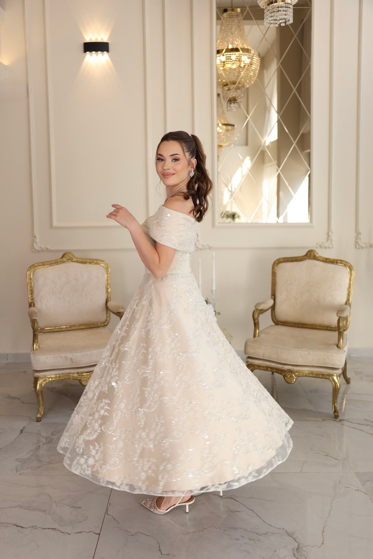TheElsa | Labella Prenses Beyaz Dantel Nikah Nişan Söz ElbisesiBEYAZ DANTEL ELBİSELERLabella Prenses Beyaz Dantel Nikah Nişan Söz Elbisesi