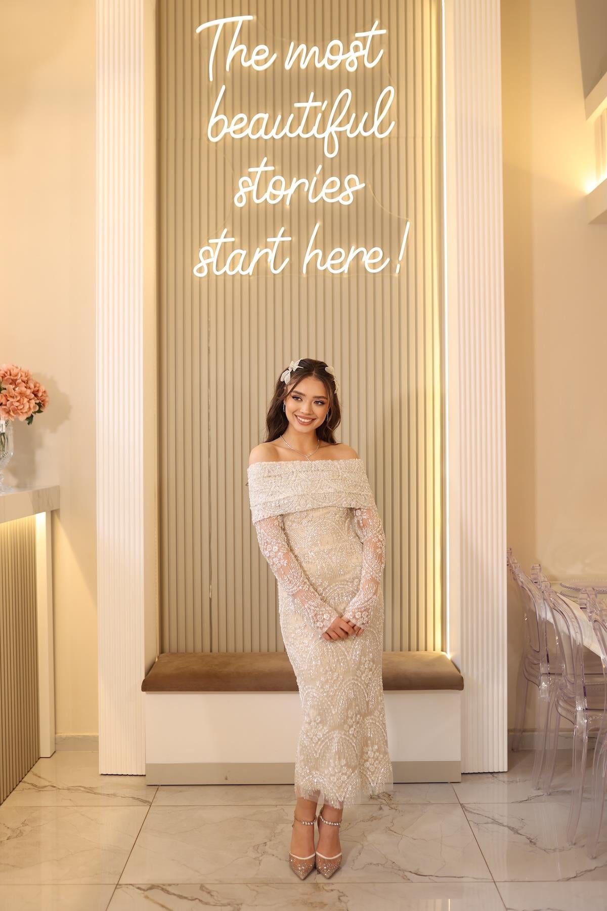 TheElsa | LALİN DANTEL BOLEROBEYAZ DANTEL ELBİSELERLalin Dantel Bolero Beyaz Çiçekli Nişan Nikah Davet Elbise