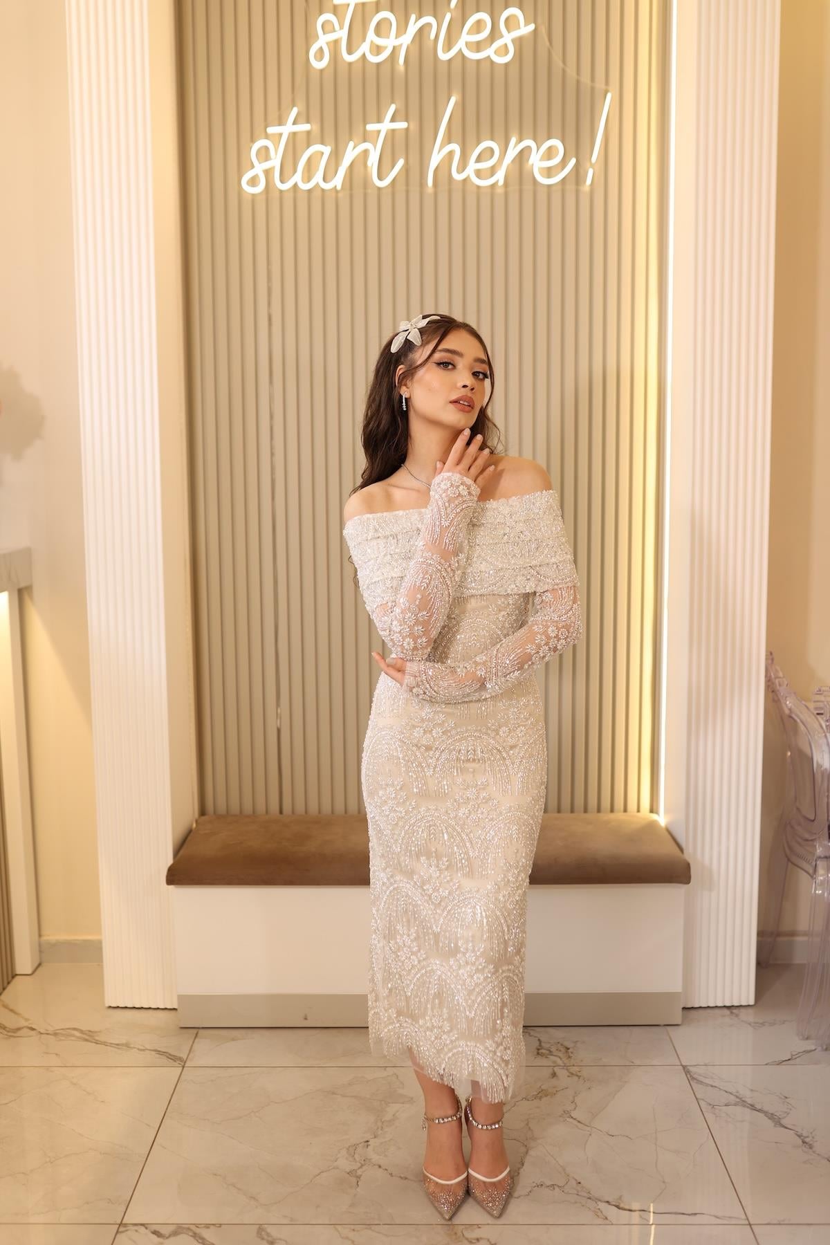 TheElsa | LALİN DANTEL BOLEROBEYAZ DANTEL ELBİSELERLalin Dantel Bolero Beyaz Çiçekli Nişan Nikah Davet Elbise