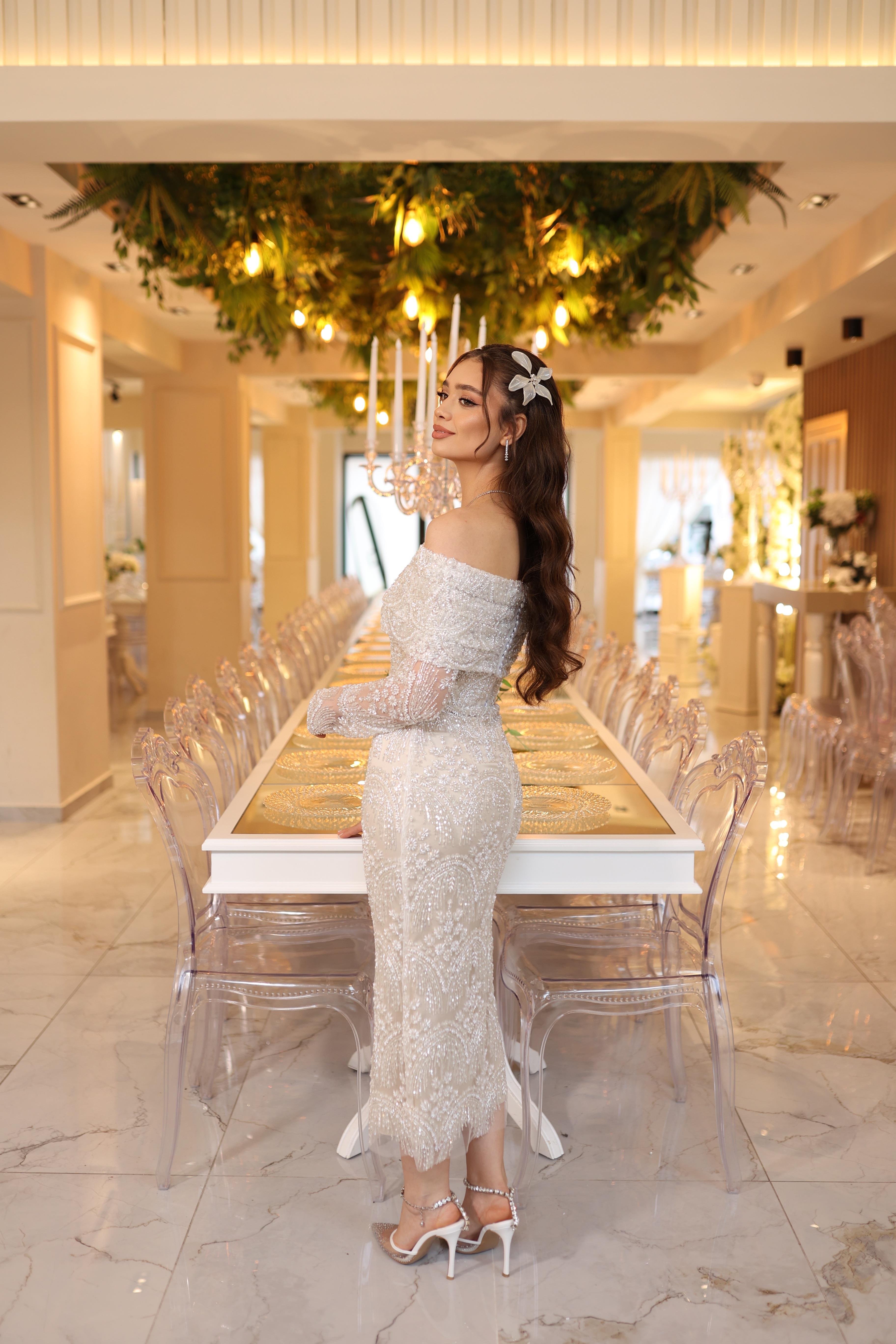 TheElsa | LALİN DANTEL BOLEROBEYAZ DANTEL ELBİSELERLalin Dantel Bolero Beyaz Çiçekli Nişan Nikah Davet Elbise