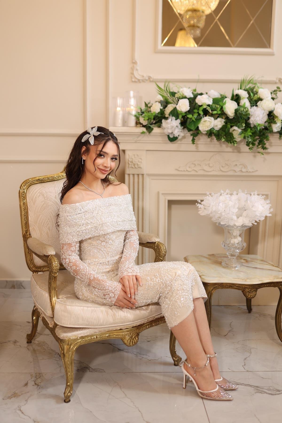 TheElsa | LALİN DANTEL BOLEROBEYAZ DANTEL ELBİSELERLalin Dantel Bolero Beyaz Çiçekli Nişan Nikah Davet Elbise