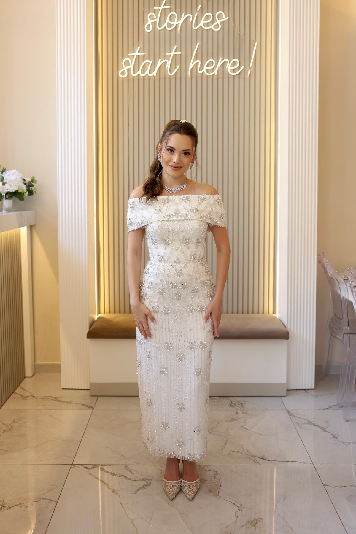 TheElsa | Laura Kalem Beyaz Dantel Nikah Nişan Söz ElbisesiBEYAZ DANTEL ELBİSELERLaura Kalem Beyaz Dantel Nikah Nişan Söz Elbisesi