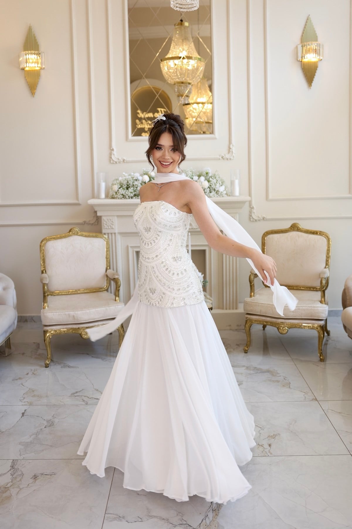 TheElsa | Lidya Blair Dantel Beyaz Şifon Tasarım Nikah Nişan Söz ElbisesiBEYAZ DANTEL ELBİSELERLidya Blair Dantel Beyaz Şifon Tasarım Nikah Nişan Söz Elbisesi