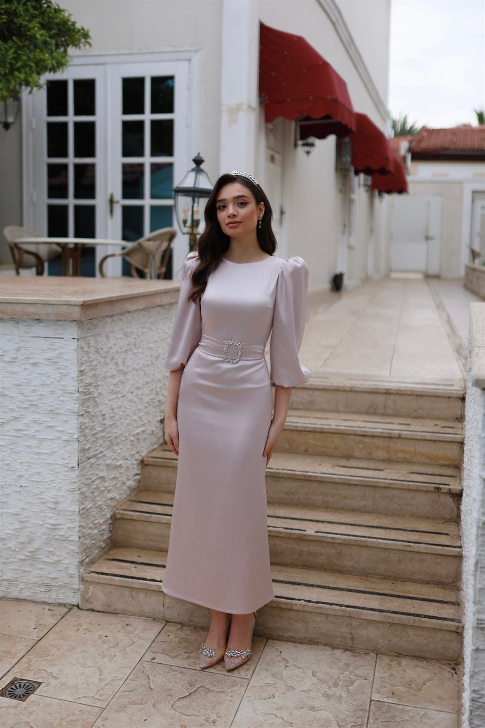 TheElsa | GİYİM | TAKI | Lily Pudra Pembe Saten Balon Kol Balık Özel Tasarım Abiye ElbiseELBİSELily Pudra Pembe Saten Balon Kol Balık Özel Tasarım Abiye Elbise