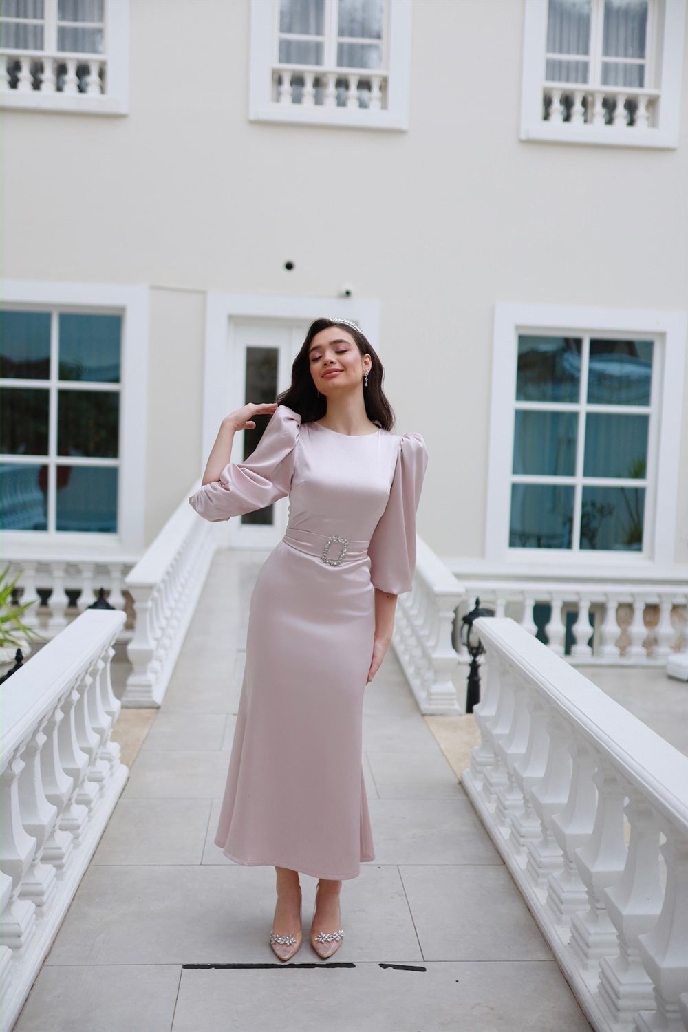 TheElsa | GİYİM | TAKI | Lily Pudra Pembe Saten Balon Kol Balık Özel Tasarım Abiye ElbiseELBİSELily Pudra Pembe Saten Balon Kol Balık Özel Tasarım Abiye Elbise