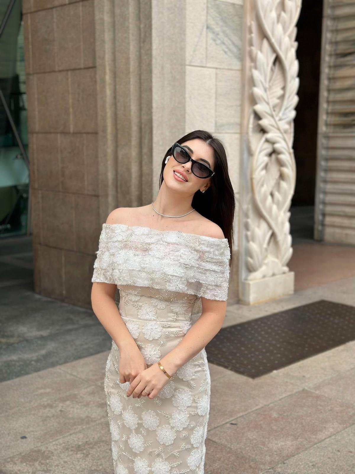 TheElsa | Custom Made Evening Dress | Marseille White Floral Special Design Lace Evening DressÖZEL ÜRETİM ELBİSEMarseille White Floral Special Design Lace Evening Dress