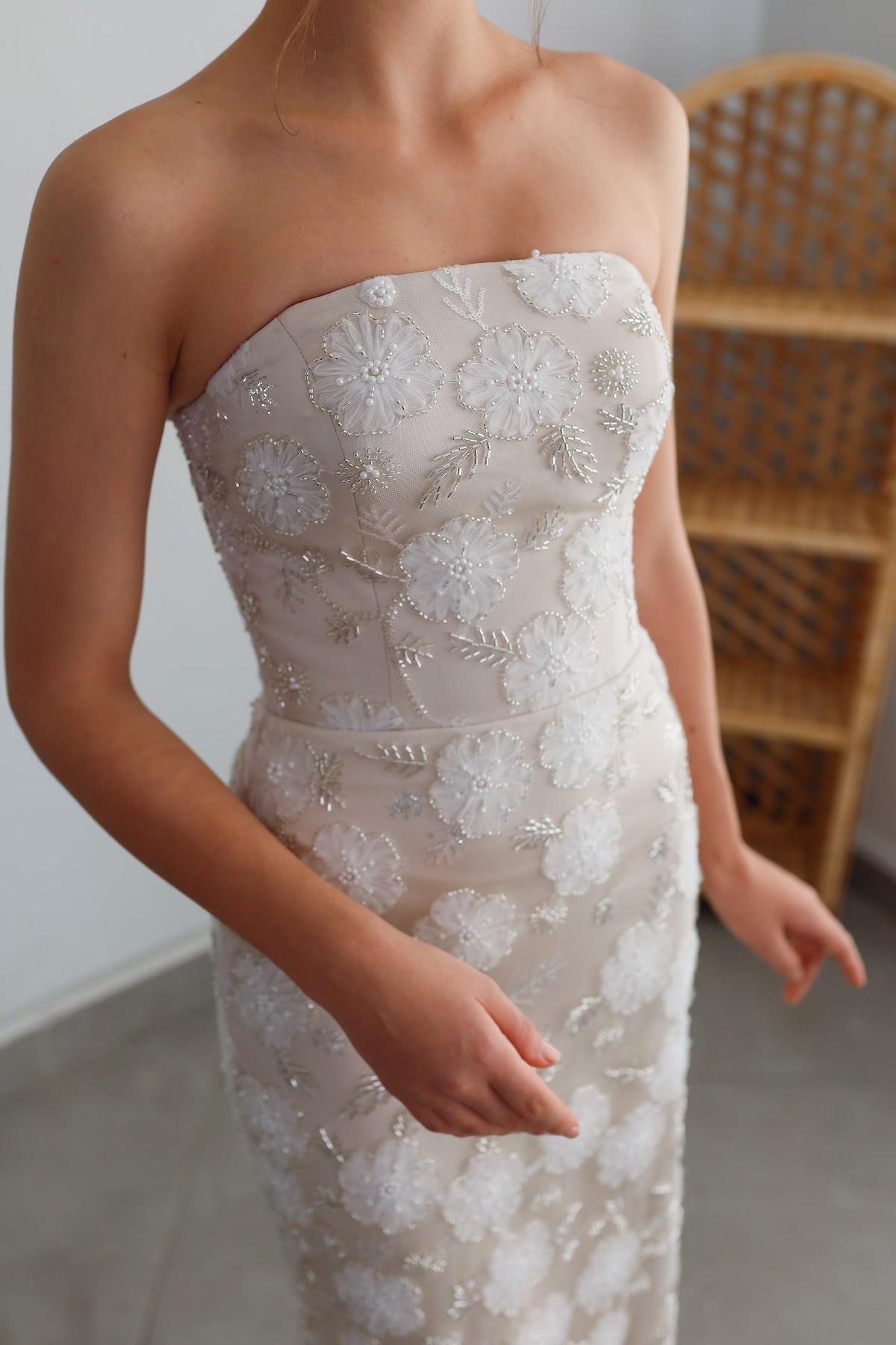 TheElsa | Custom Made Evening Dress | Marseille White Floral Special Design Lace Evening DressÖZEL ÜRETİM ELBİSEMarseille White Floral Special Design Lace Evening Dress