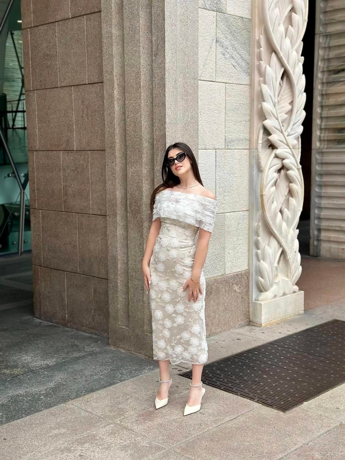 TheElsa | Custom Made Evening Dress | Marseille White Floral Special Design Lace Evening DressÖZEL ÜRETİM ELBİSEMarseille White Floral Special Design Lace Evening Dress