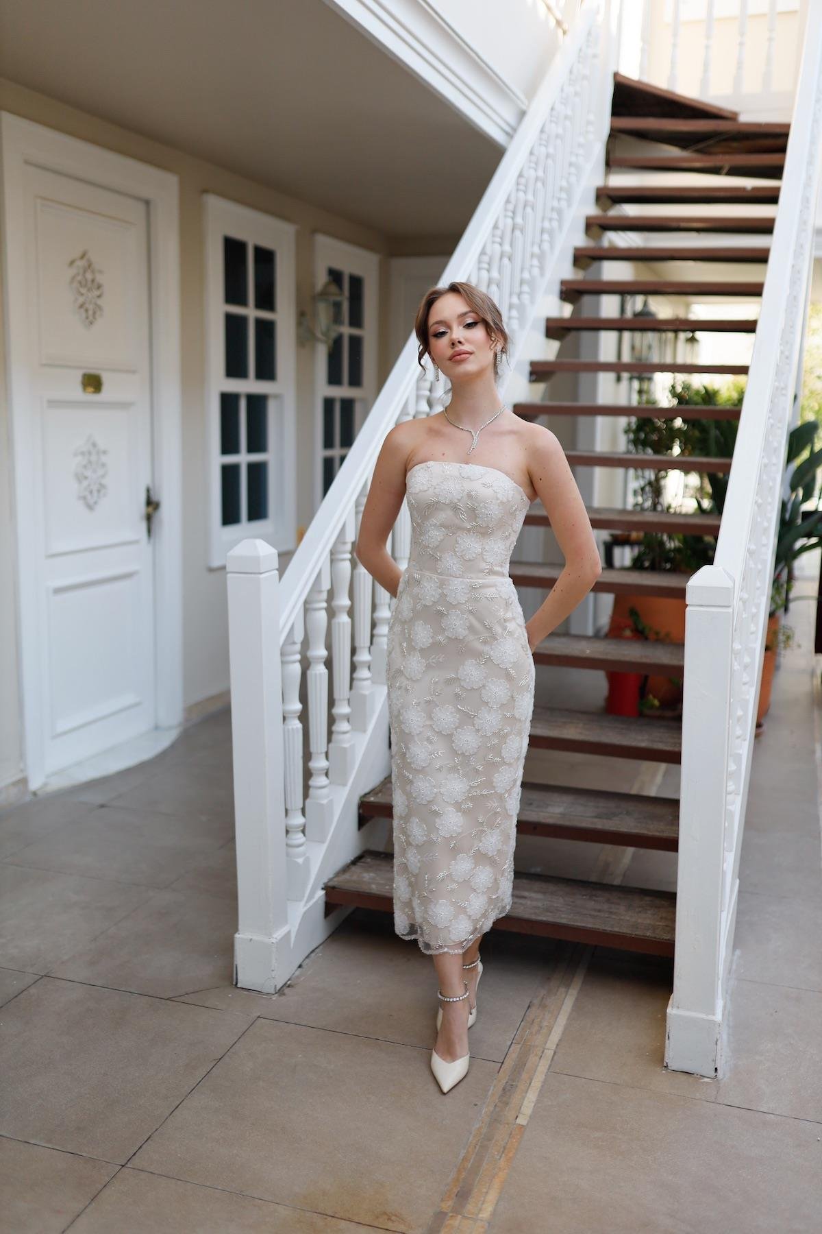TheElsa | Custom Made Evening Dress | Marseille White Floral Special Design Lace Evening DressÖZEL ÜRETİM ELBİSEMarseille White Floral Special Design Lace Evening Dress