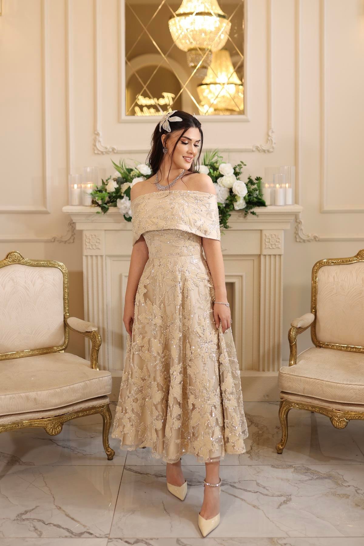 TheElsa | ARES PRENSES BEJRENKLİ DANTEL ELBİSELERPrenses Ares Bej Çiçekli Özel Tasarım Dantel Nişan Nikah Elbise