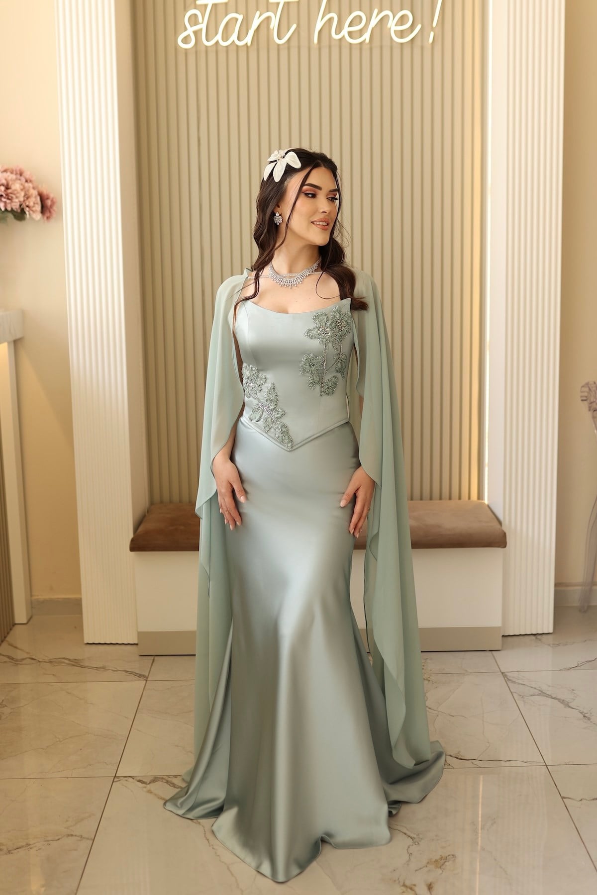 TheElsa | Serena Yeşil Balık Şifon Şal SADE ELBİSELERSerena Yeşil Balık Şifon Şal Korseli Uzun Saten Nişan Davet Elbisesi