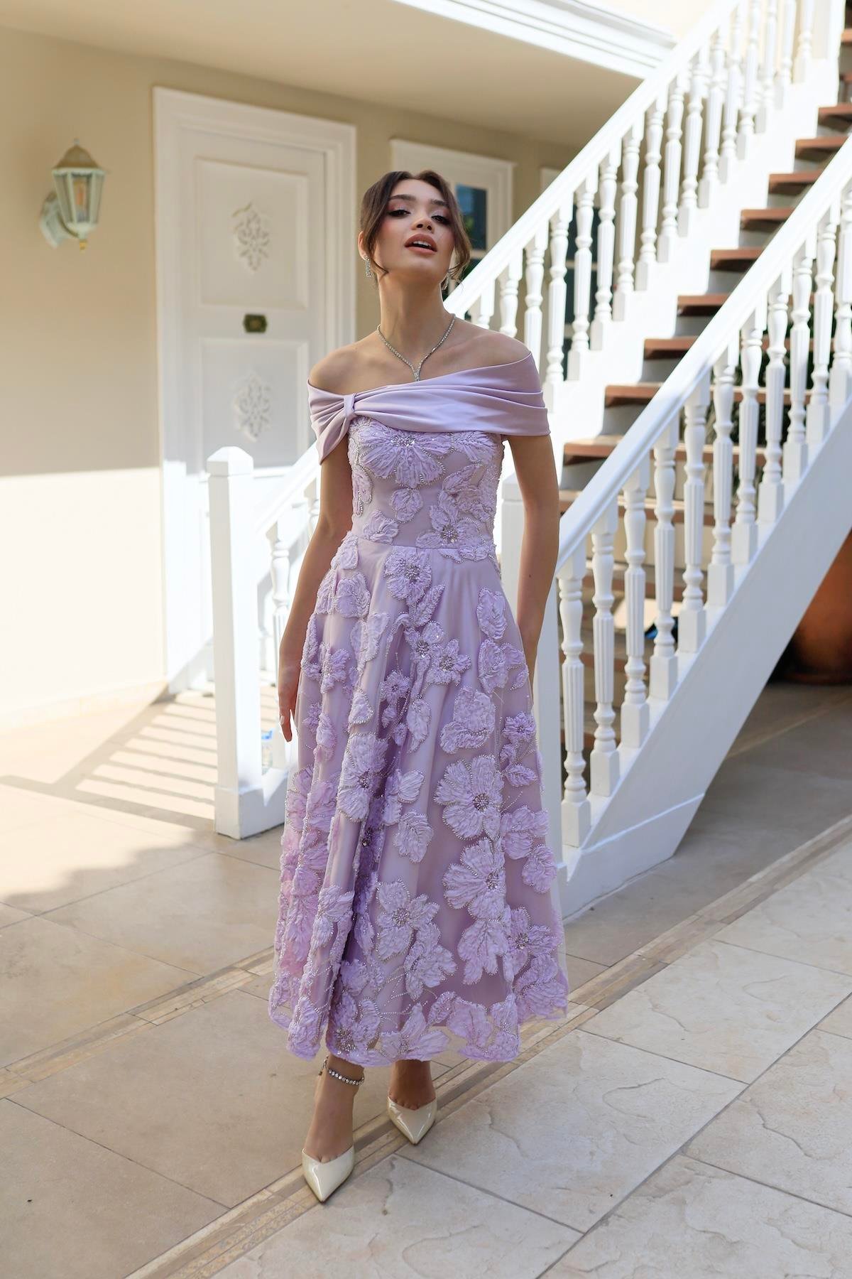TheElsa | Sindirella Prenses Lila Saten BoleroSİNDİRELLA COLLECTİONSindirella Prenses Lila Saten Bolero Çiçekli Özel Tasarım Dantel Abiye Elbise