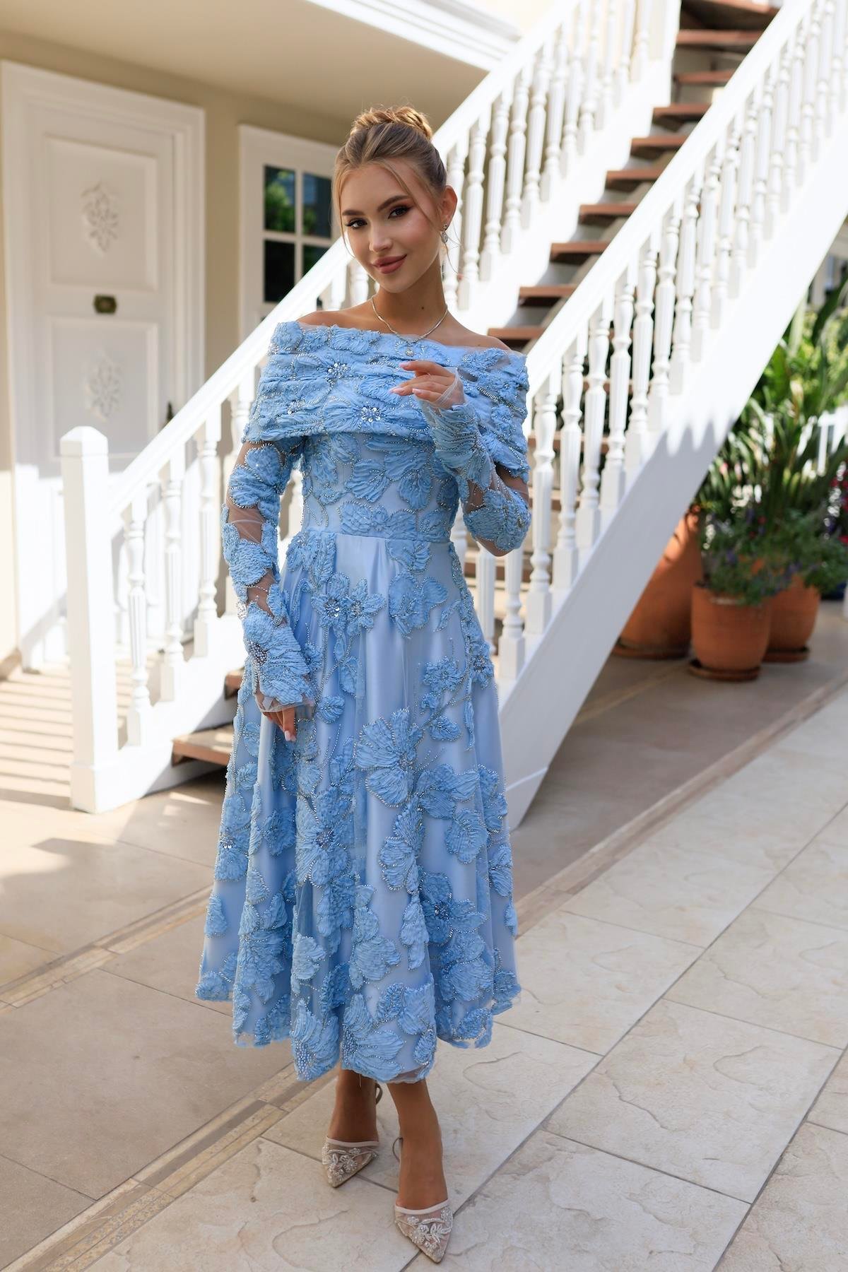 TheElsa | Sindirella Prenses Mavi Dantel BoleroSİNDİRELLA COLLECTİONSindirella Prenses Mavi Dantel Bolero Çiçekli Özel Tasarım Dantel Abiye Elbise