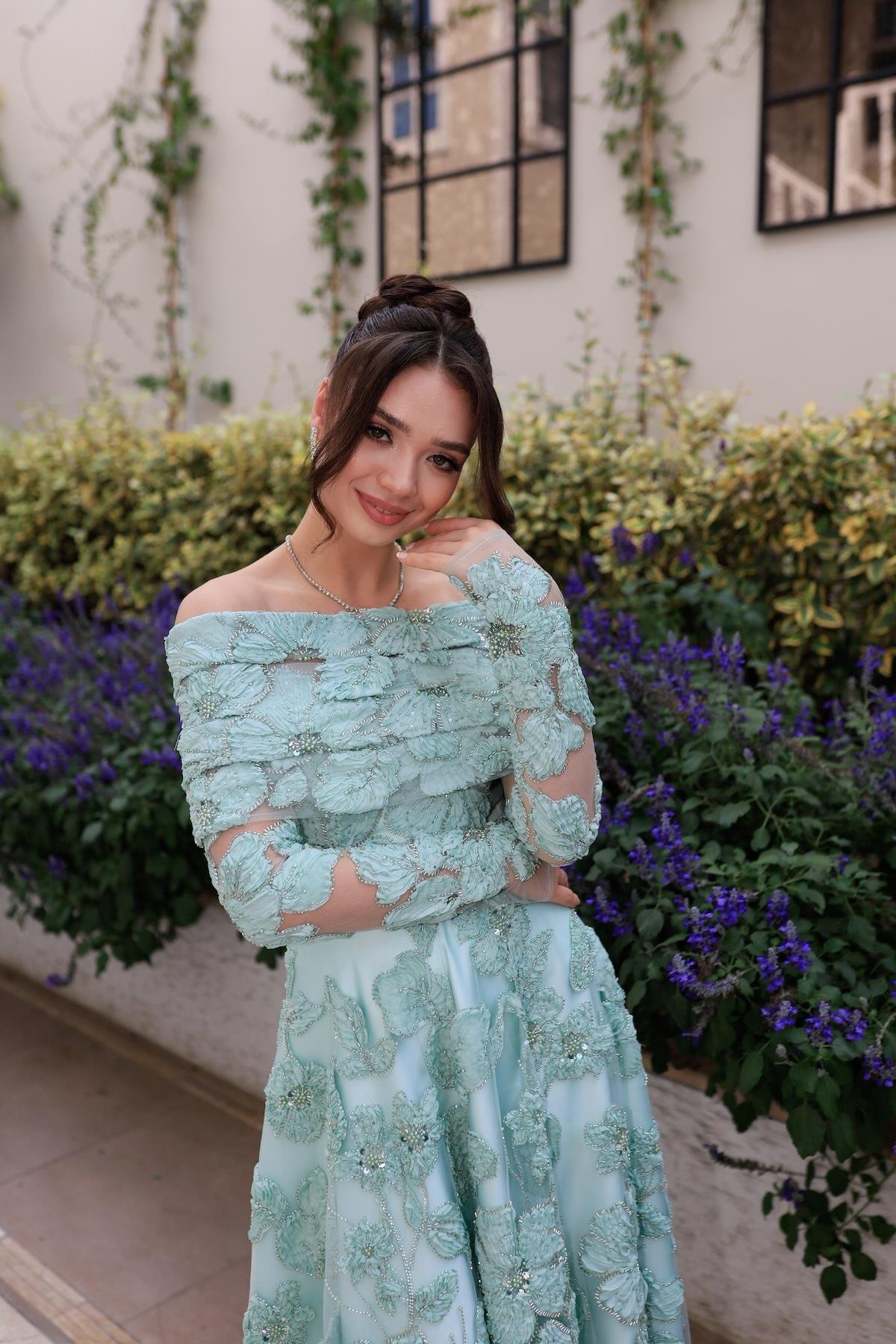 TheElsa | Sindirella Prenses Mint Yeşil Dantel BoleroSİNDİRELLA COLLECTİONSindirella Prenses Mint Yeşil Dantel Bolero Çiçekli Özel Tasarım Dantel Abiye Elbise