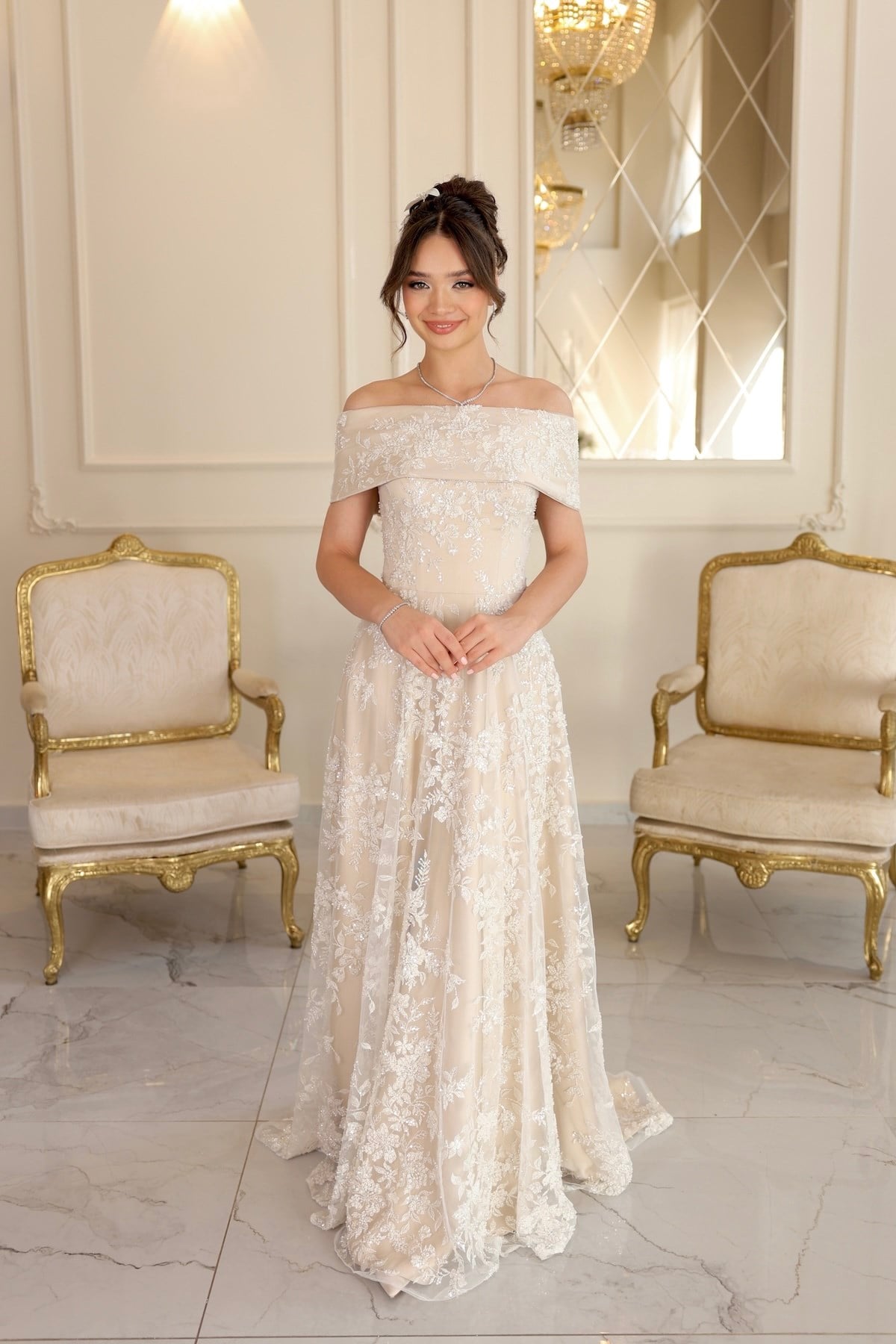 TheElsa | Sorella Prenses Beyaz Maxi Dantel Özel Tasarım Abiye ElbiseBEYAZ DANTEL ELBİSELERSorella Prenses Beyaz Maxi Dantel Özel Tasarım Abiye Elbise