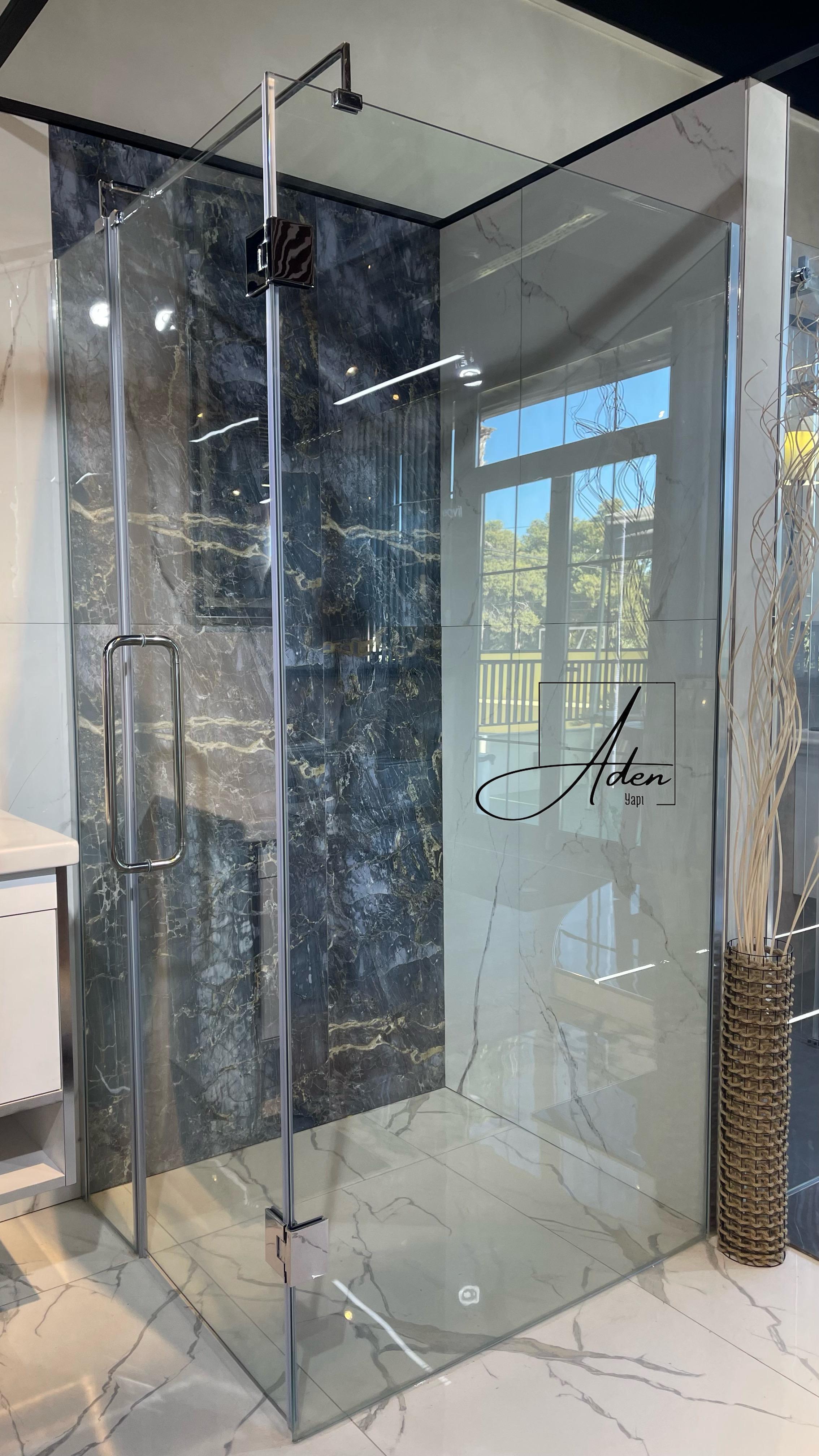 Özel Ebat Menteşeli Duşakabin