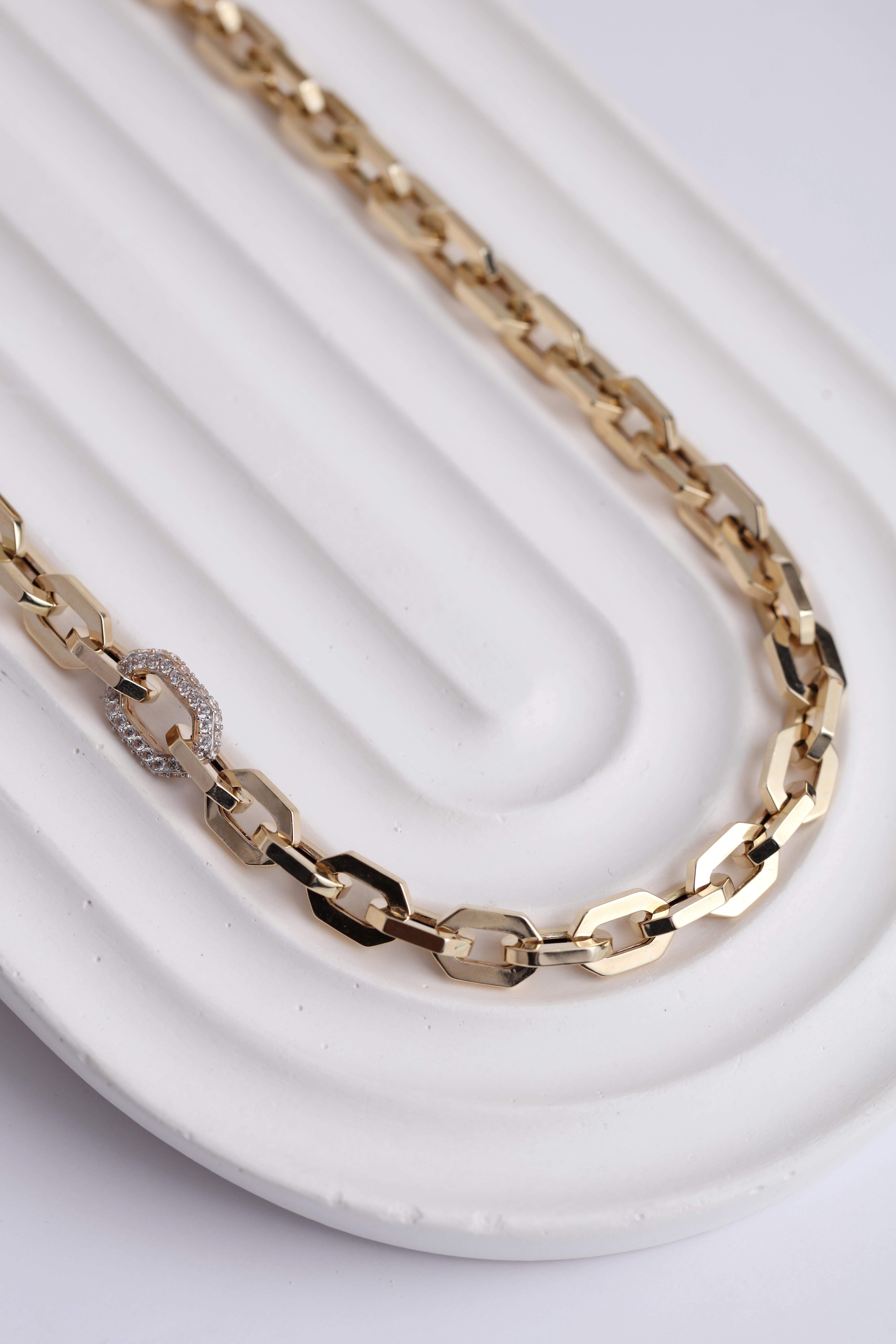  14 Ayar Altın Cetaş Eterna Kolye