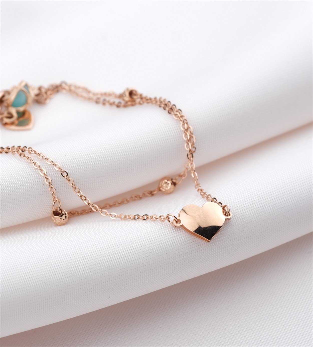 Jewelina ile tarzını yansıt! Bileklik 89
