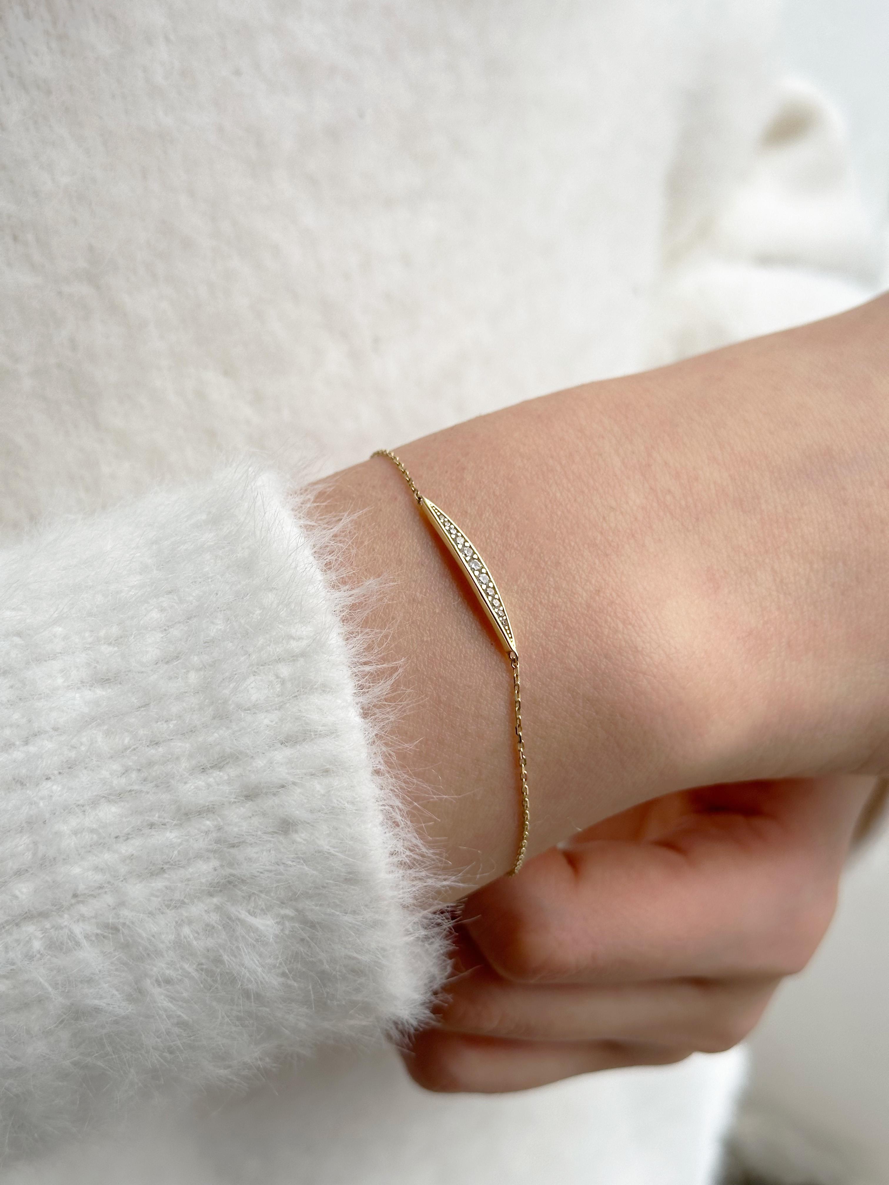 İnce Zincirli Gurmet Bileklik | Jewelina Store Mekik Taşlı Bileklik