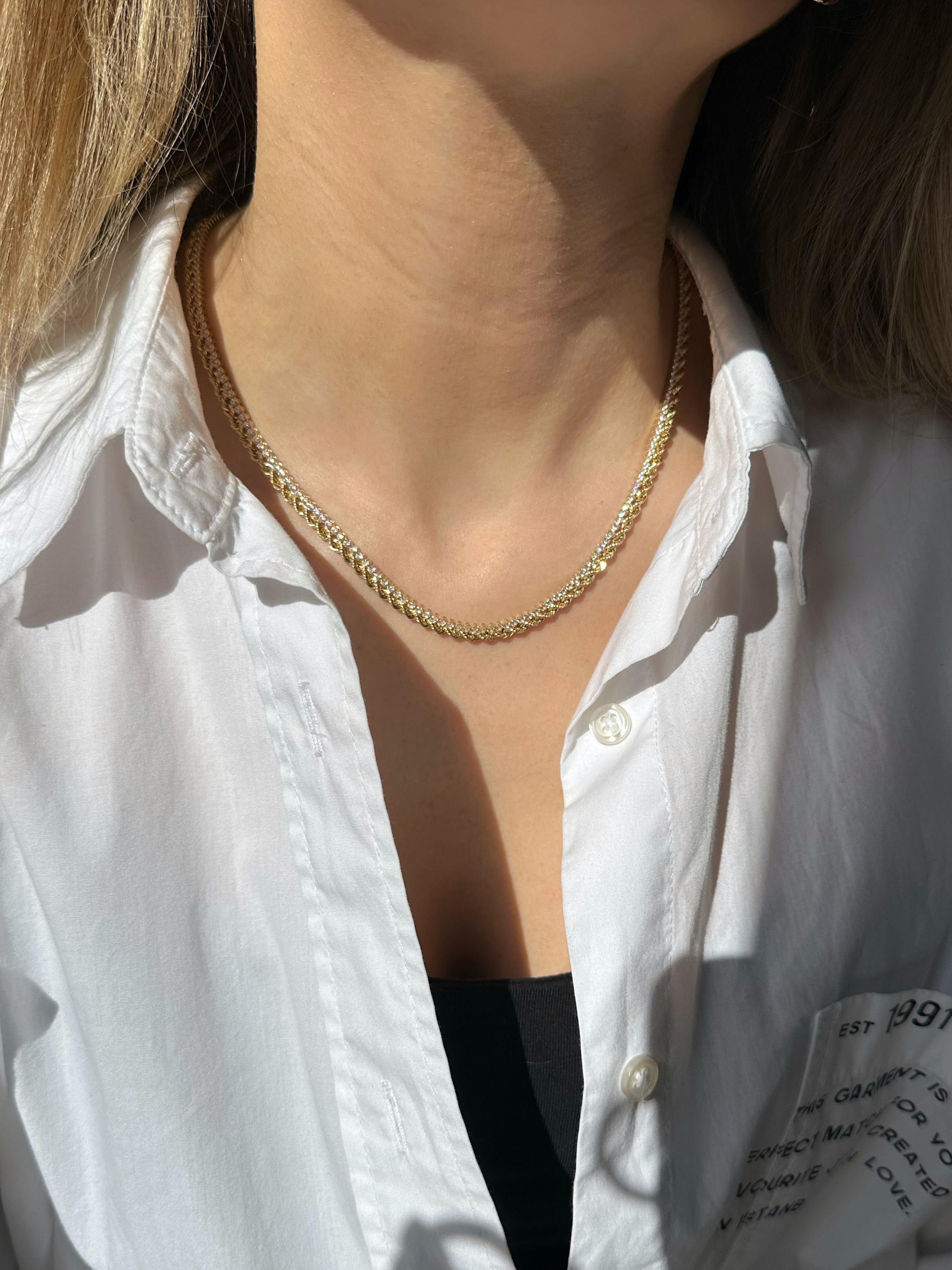 Su Yolu Burgu Kolye | Jewelina Su Yolu Burgu Kolye
