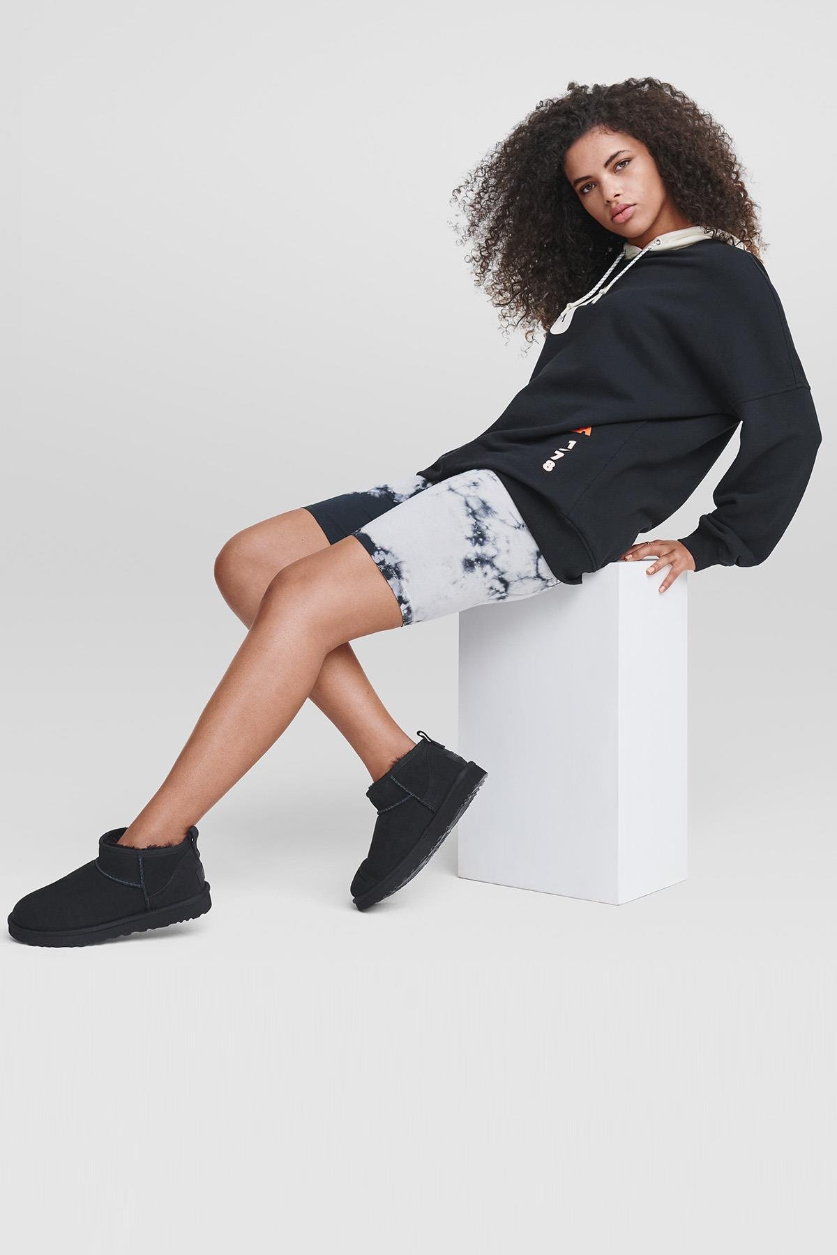 W CLASSIC ULTRA MINI BLACK (SIYAH)